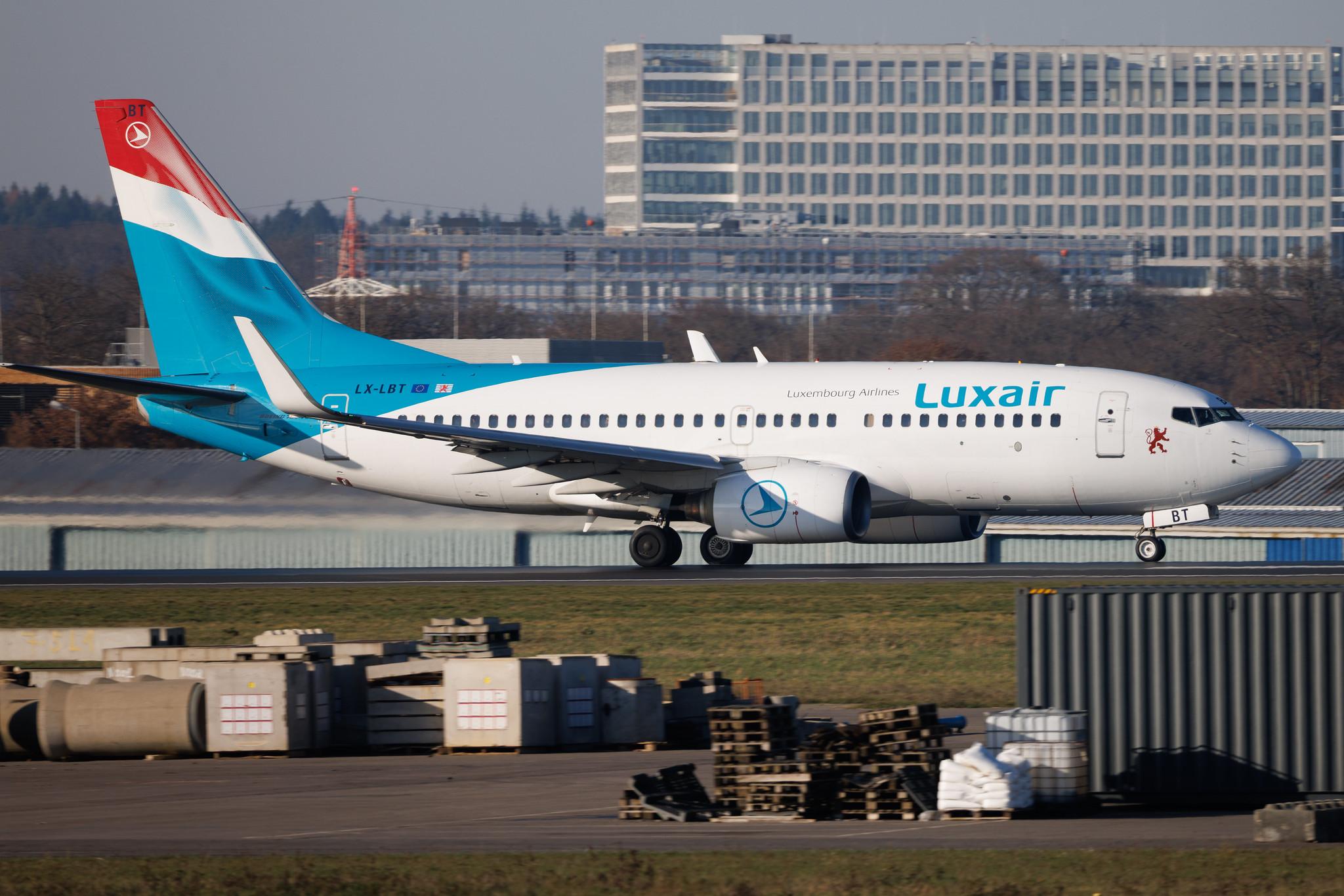 Luxembourg Findel Airport: Luxair (LG / LGL) | Boeing 737-7K2 B737 | LX-LBT | MSN 30371