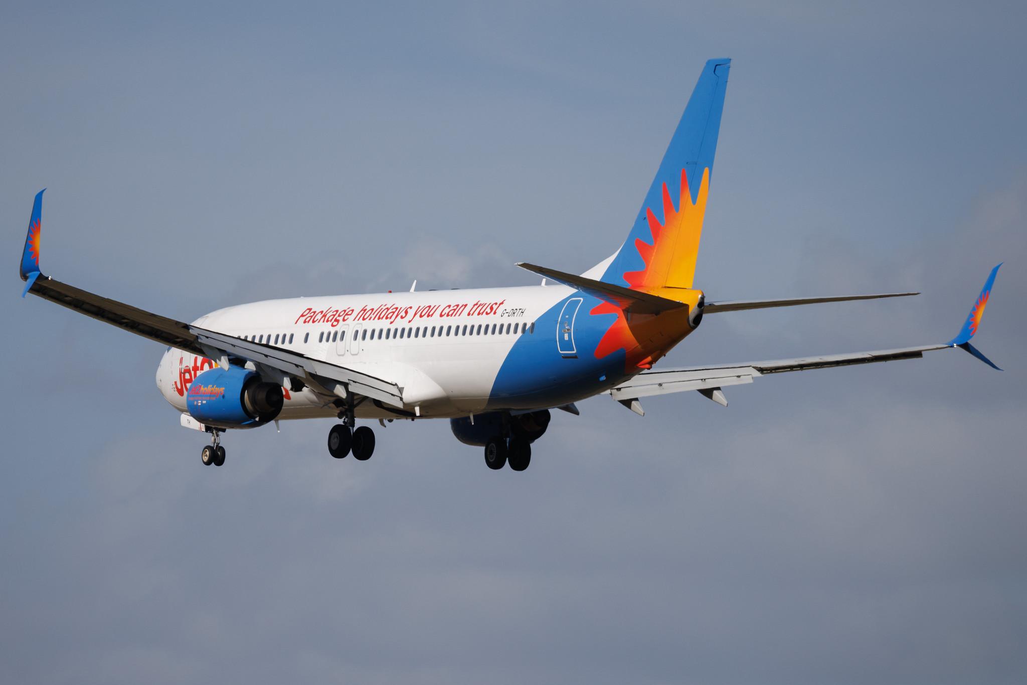 Palma de Mallorca Airport: Jet2 (LS / EXS) | Boeing 737-8BK B738 | G-DRTH | MSN 33828