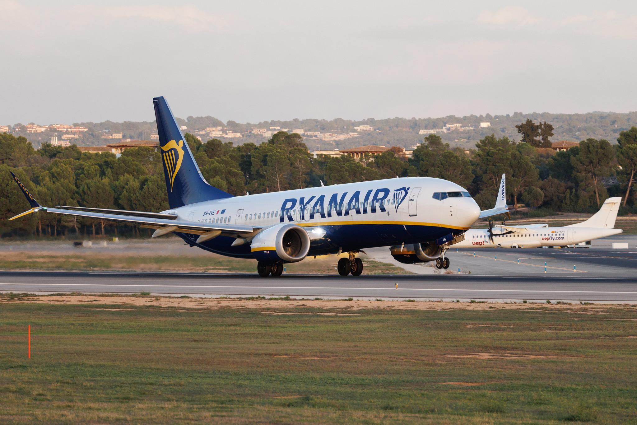 Palma de Mallorca Airport: Ryanair (FR / RYR) | Operator: Malta Air | Boeing 737 MAX 8-200 B38M | 9H-VVE | MSN 62347