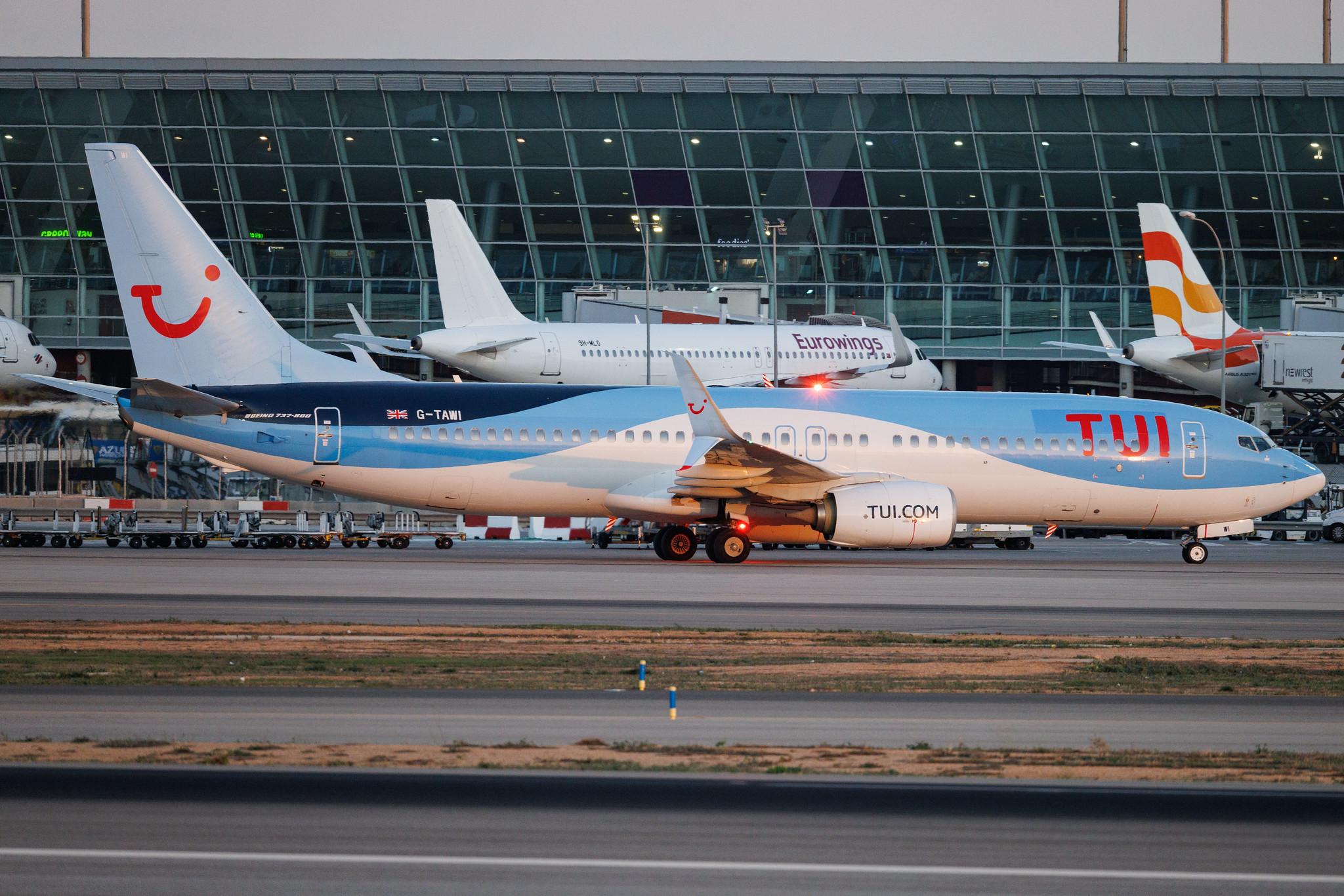 Palma de Mallorca Airport: TUI (X3 / TUI) | Operator: TUI Airways | Boeing 737-8K5 B738 | G-TAWI | MSN 37267