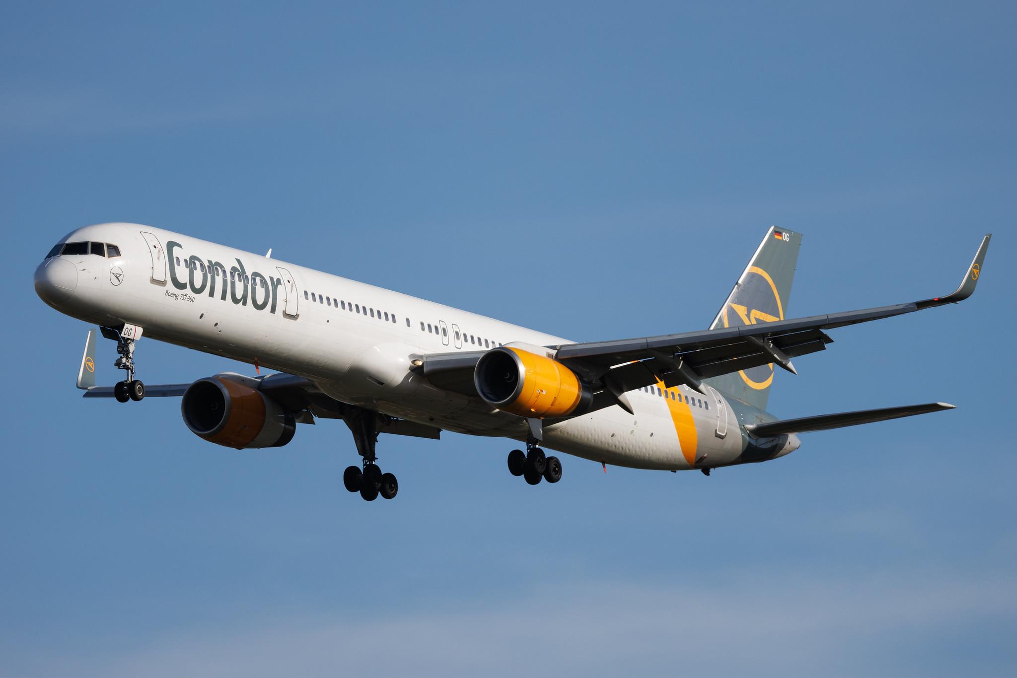 Palma de Mallorca Airport: Condor (DE / CFG) | Boeing 757-330 B753 | D-ABOG | MSN 29014