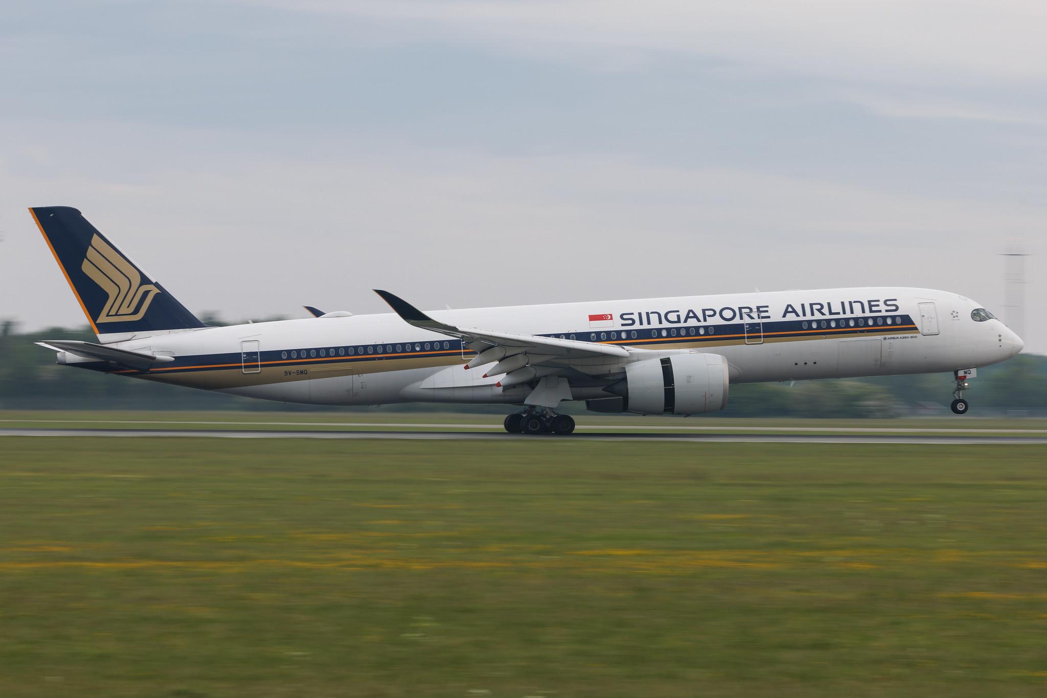 Copenhagen Airport: Singapore Airlines (SQ / SIA) | Airbus A350-941 A359 | 9V-SMQ | MSN 133