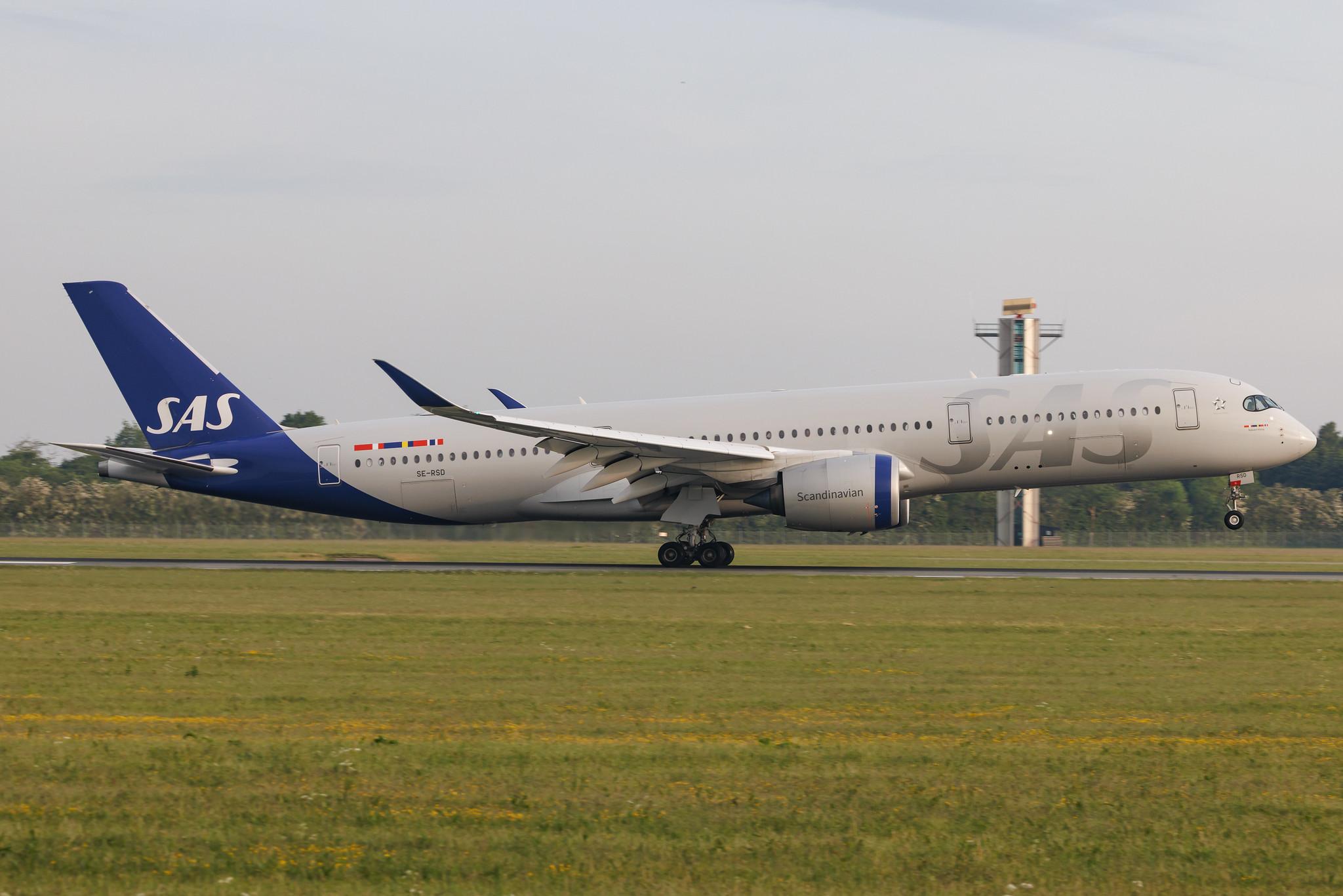 Copenhagen Airport: SAS (SK / SAS) | Airbus A350-941 A359 | SE-RSD | MSN 418