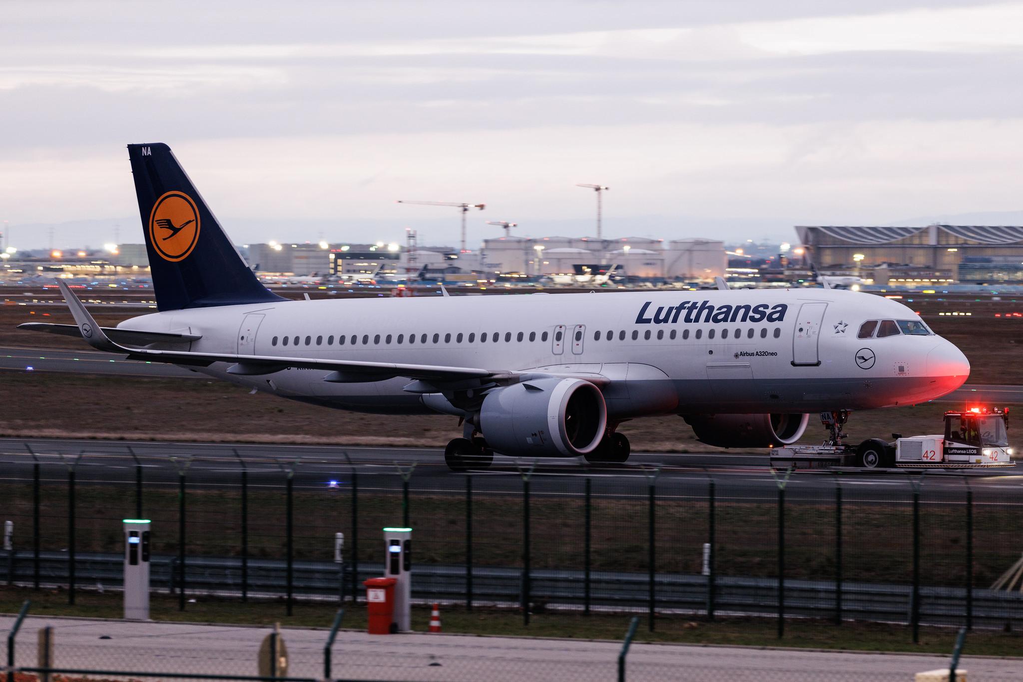 Frankfurt Airport: Lufthansa (LH / DLH) | Airbus A320-271N A20N | D-AINA | MSN 6801