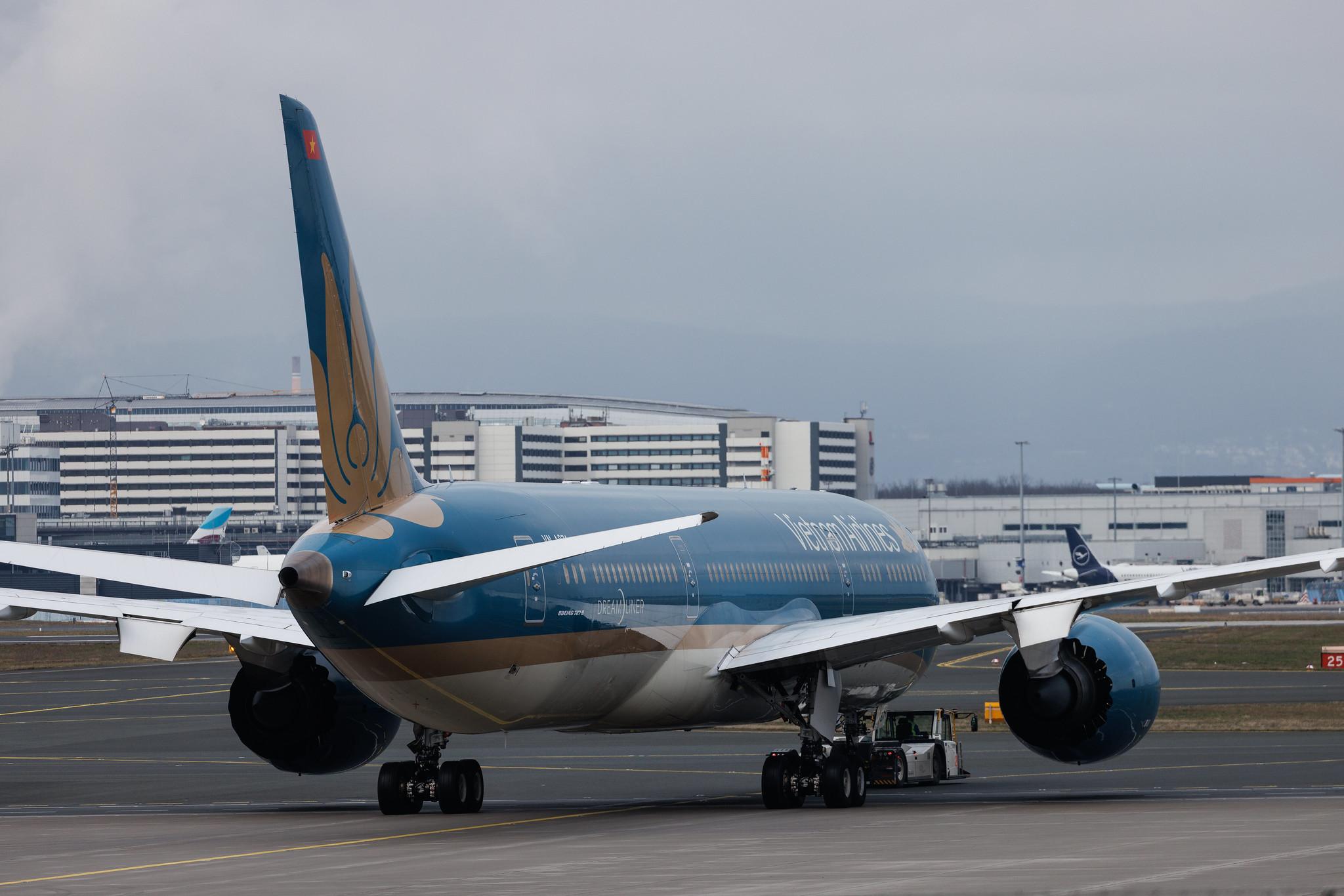 Frankfurt Airport: Vietnam Airlines (VN / HVN) | Boeing 787-9 Dreamliner B789 | VN-A871 | MSN 39290