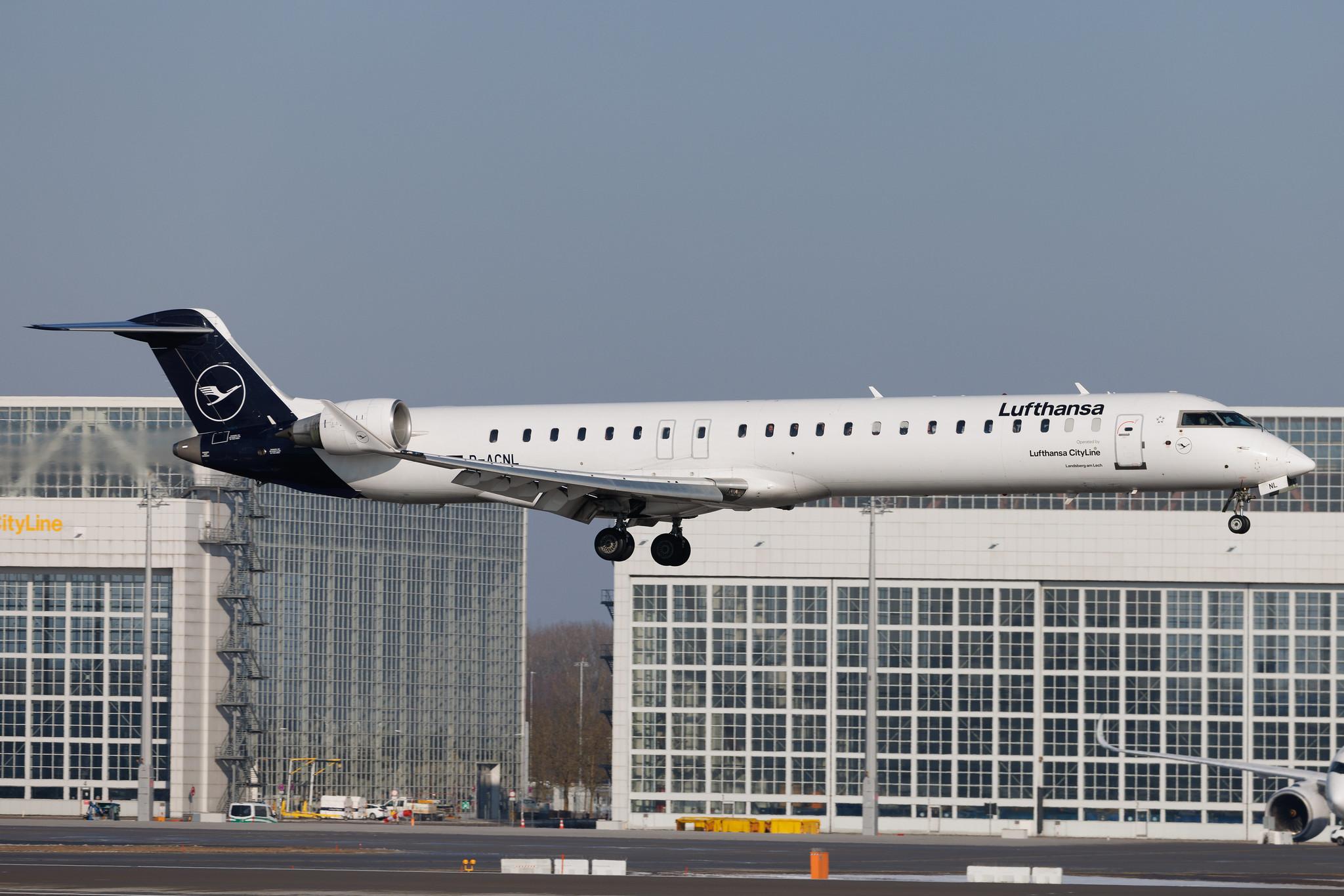 Munich Airport: Lufthansa (LH / DLH) | Operator: Lufthansa CityLine | Mitsubishi CRJ-900LR CRJ9 | D-ACNL | MSN 15252