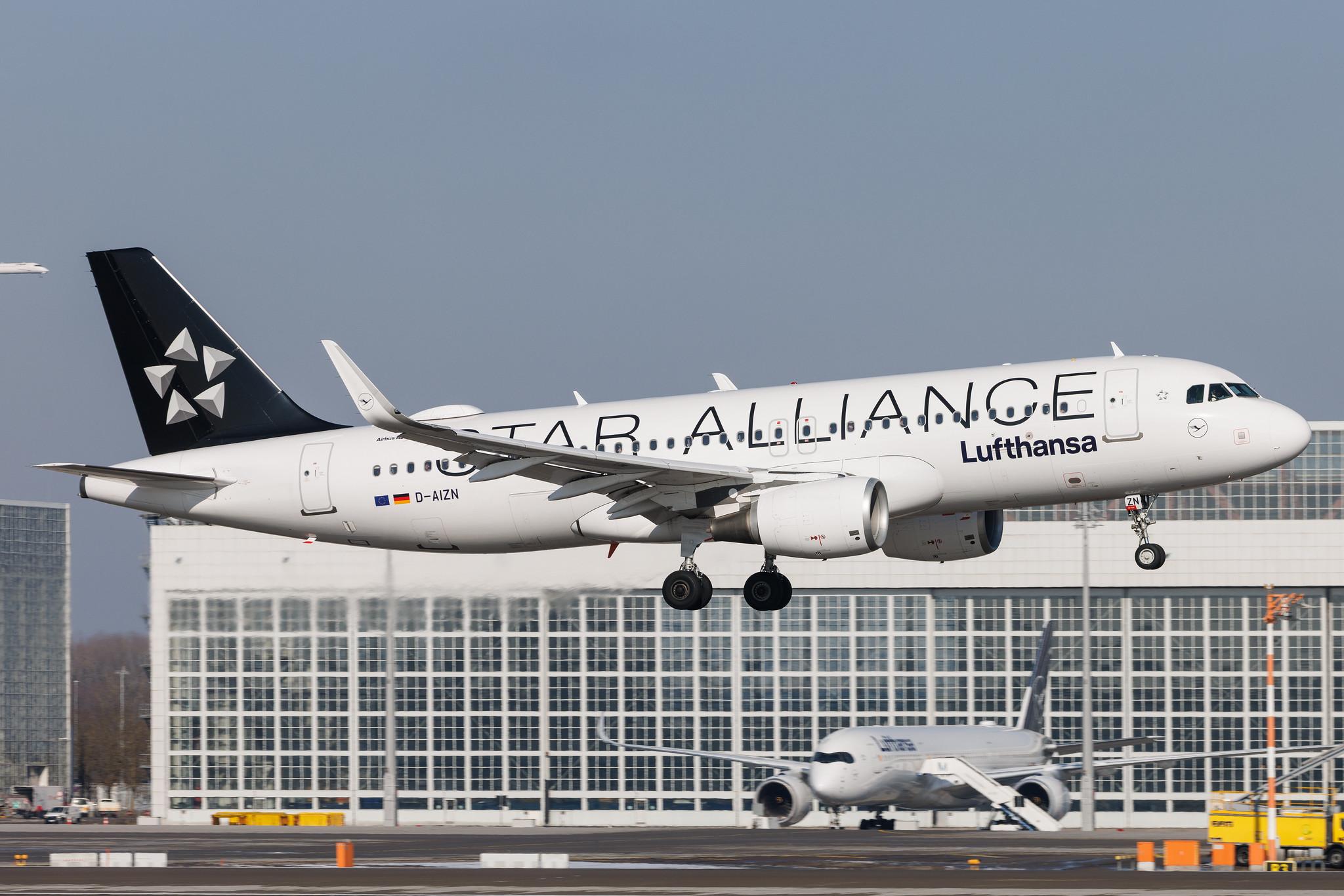 Munich Airport: Lufthansa (LH / DLH) | Livery: Star Alliance Livery | Airbus A320-214 A320 | D-AIZN | MSN 5425
