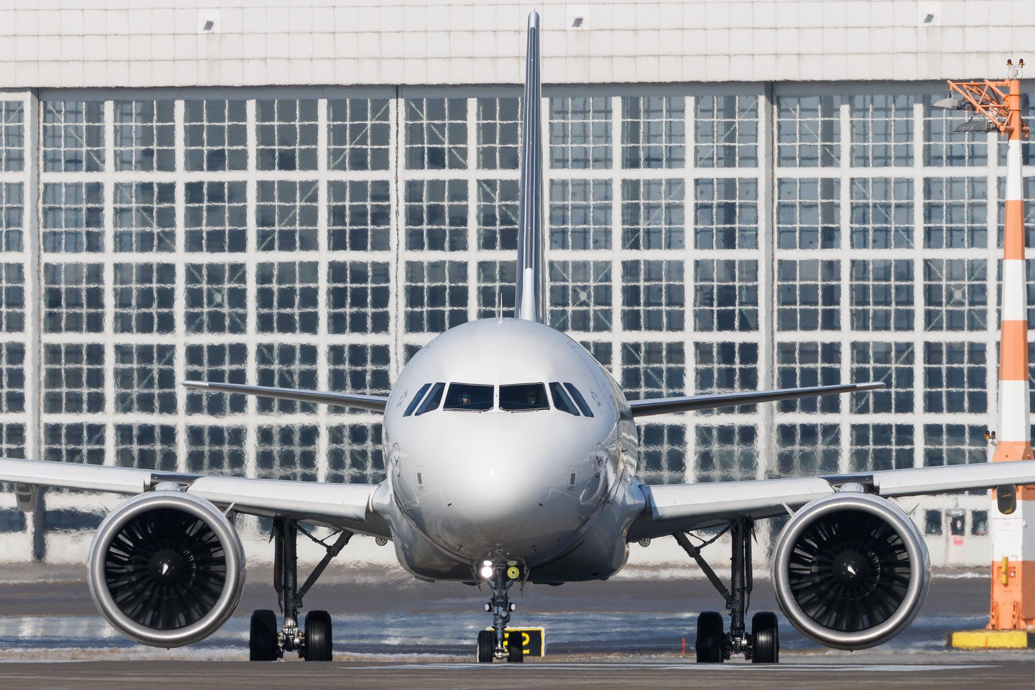 Munich Airport: Lufthansa (LH / DLH) | Airbus A320-271N A20N | D-AINU | MSN 8728