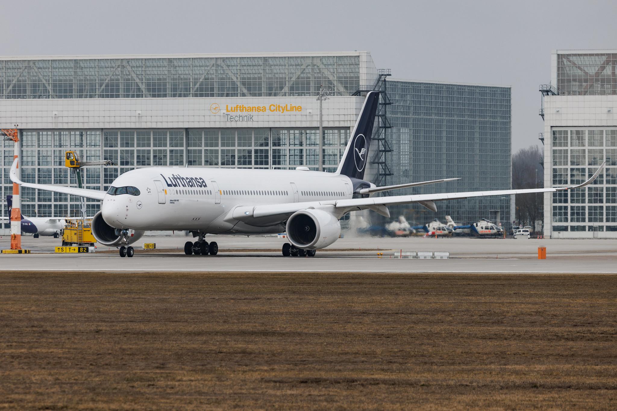 Munich Airport: Lufthansa (LH / DLH) | Airbus A350-941 A359 | D-AIVD | MSN 280