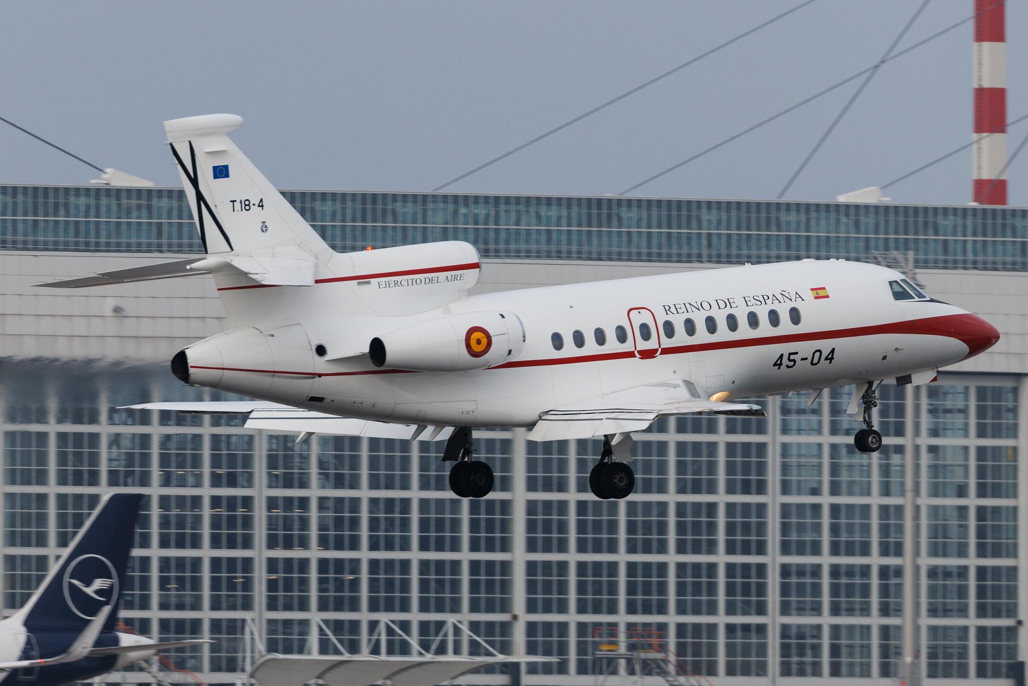 Munich Airport: Fuerza Aerea Española (Spanish Air Force) (/ AME) | Dassault Falcon 900B F900 | T.18-4 | MSN 74