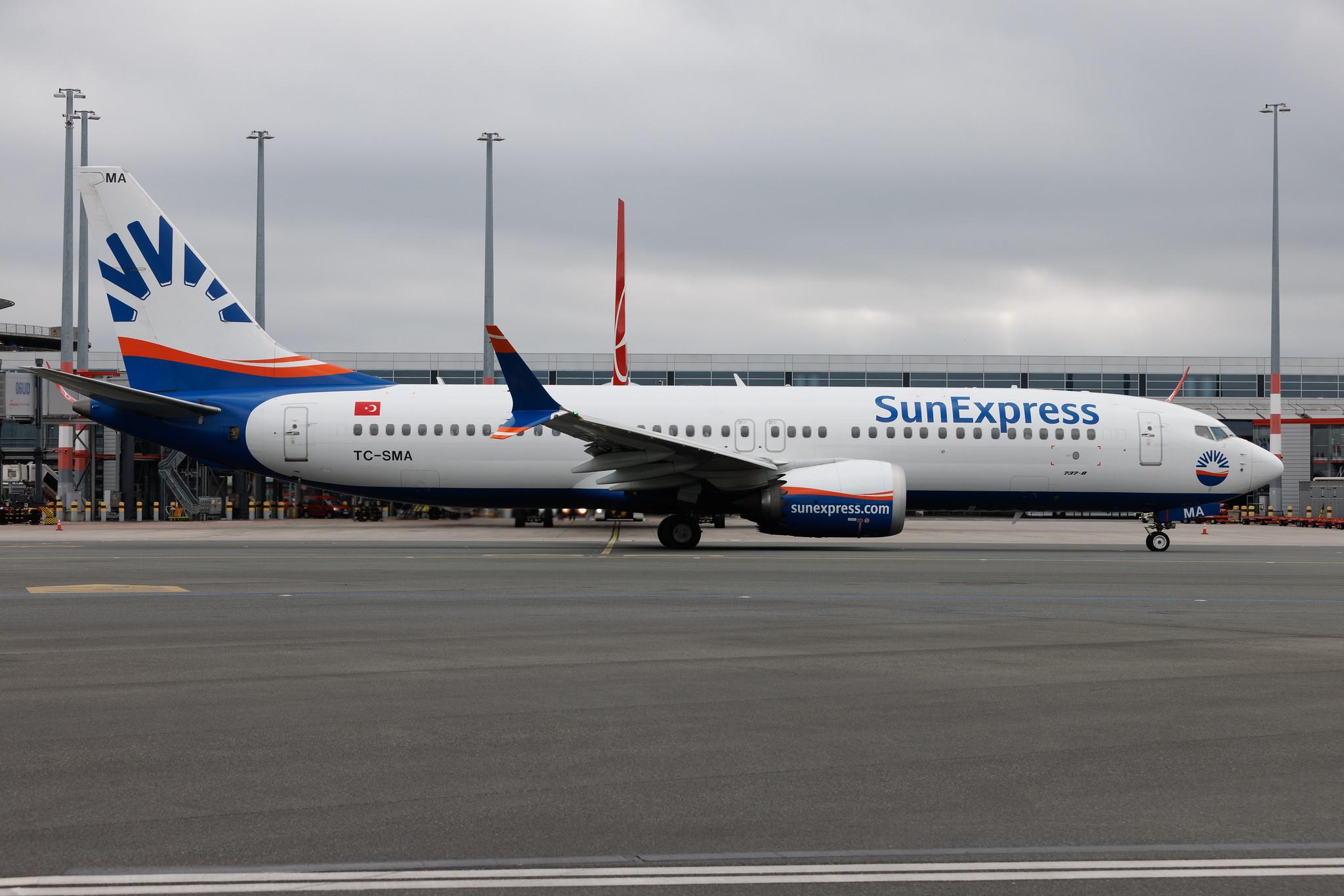 Hamburg Airport: SunExpress (XQ / SXS) | Boeing 737 MAX 8 B38M | TC-SMA | MSN 63603