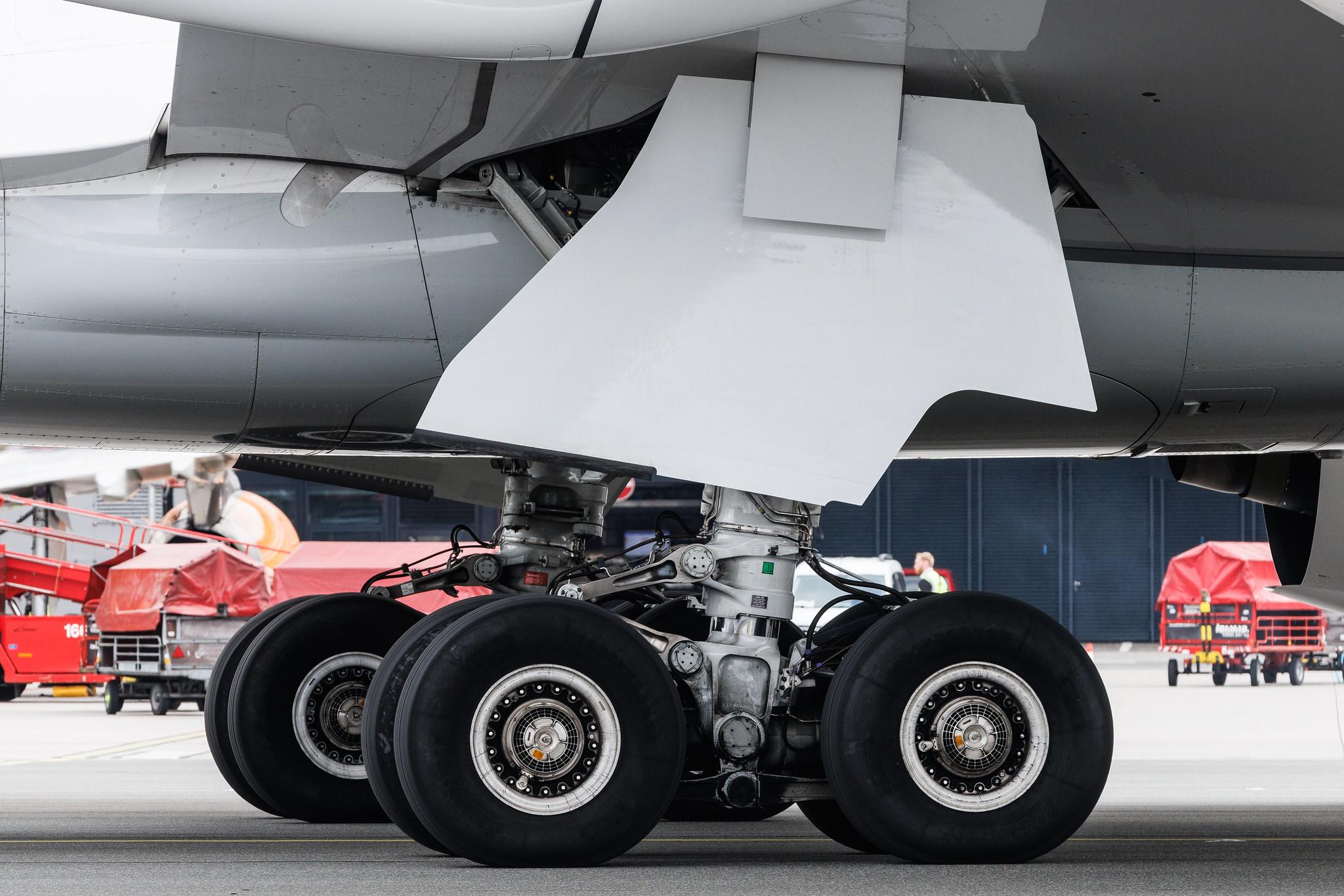 Hamburg Airport: Turkish Airlines (TK / THY) | Airbus A350-941 A359 | TC-LHA | MSN 688