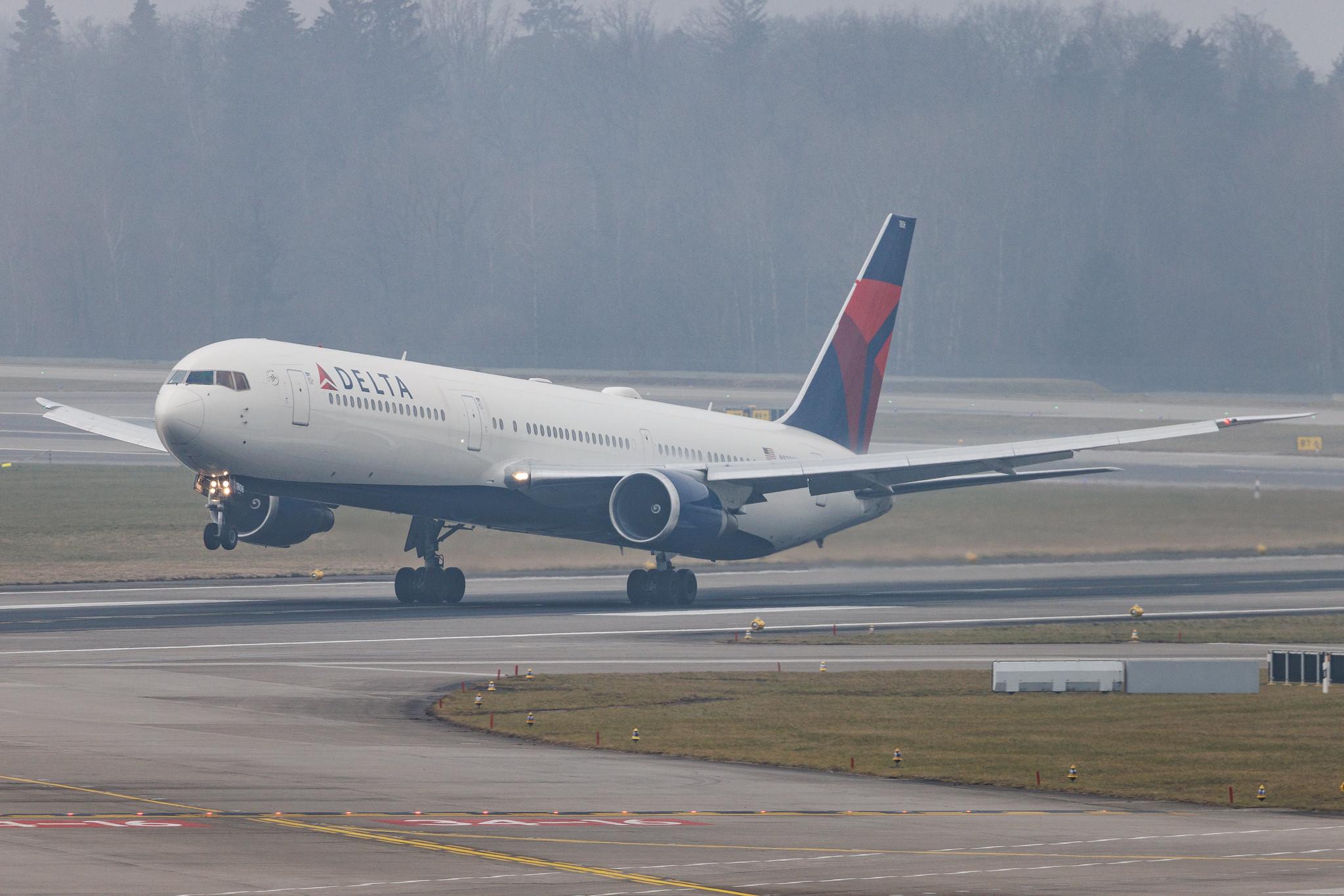 Flughafen Zürich: Delta Air Lines (DL / DAL) | Boeing 767-432(ER) B764 | N830MH | MSN 29701
