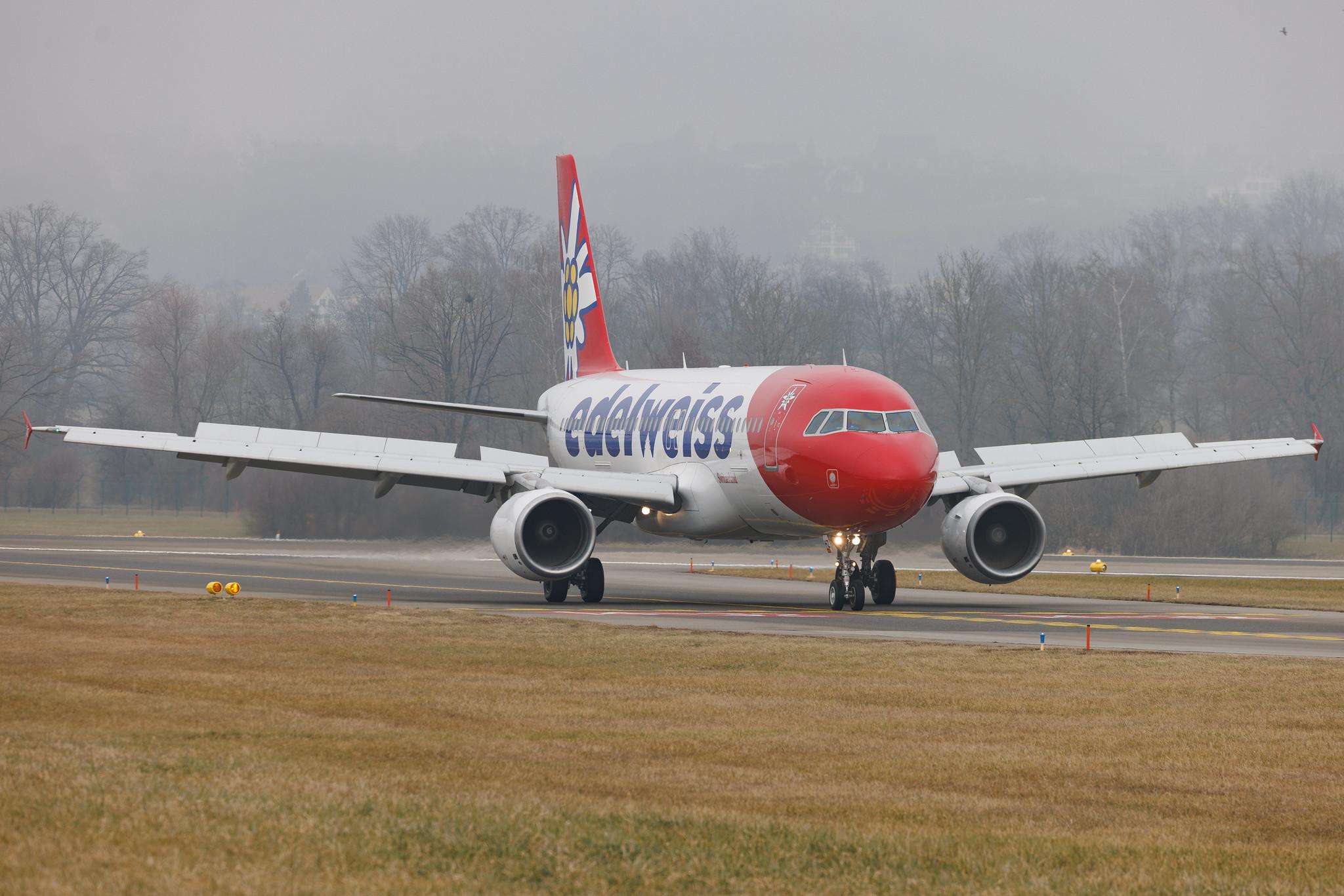 Flughafen Zürich: Edelweiss Air (WK / EDW) | Airbus A320-214 A320 | HB-IHZ | MSN 1026