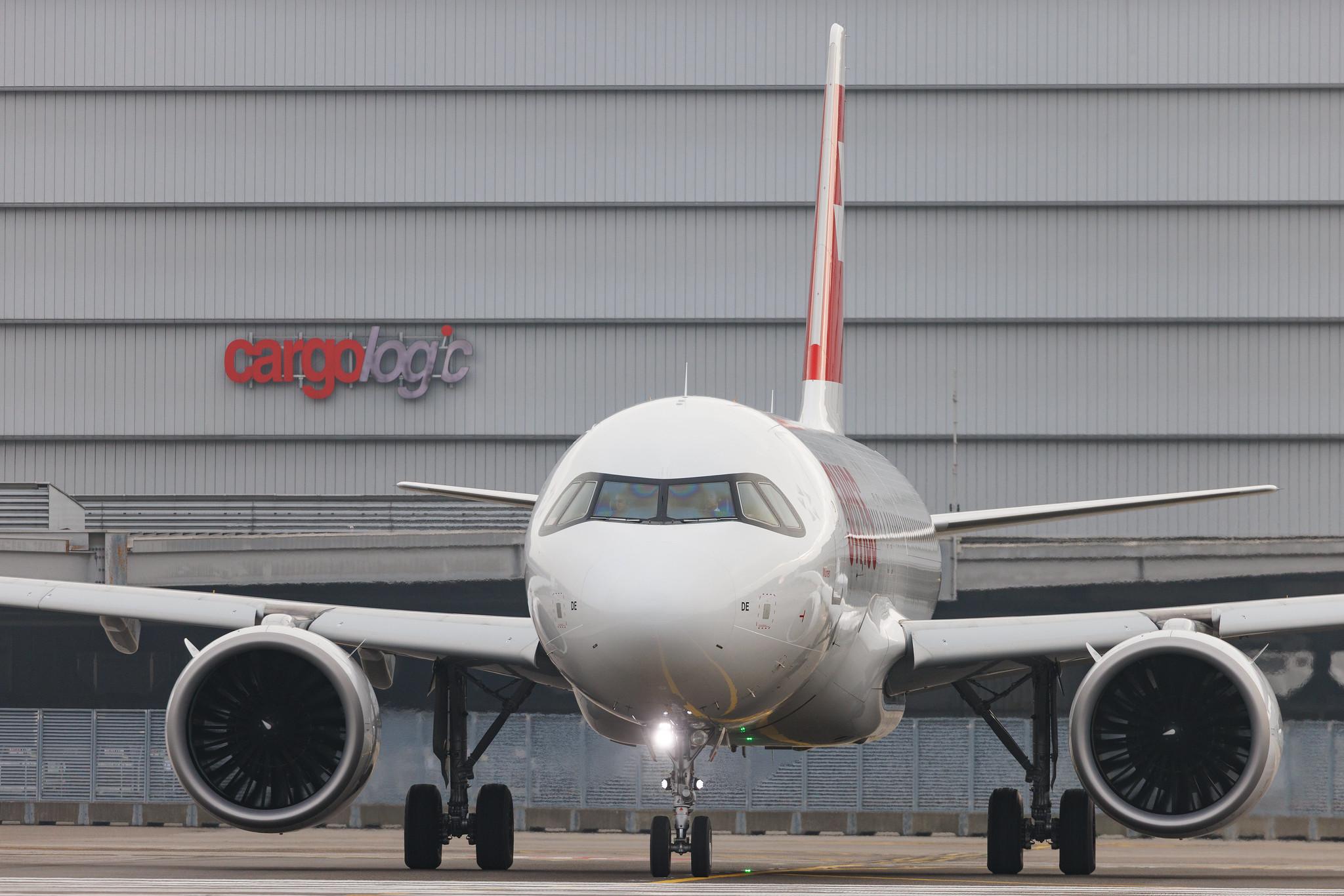 Flughafen Zürich: Swiss (LX / SWR) | Airbus A320-271N A20N | HB-JDE | MSN 11084