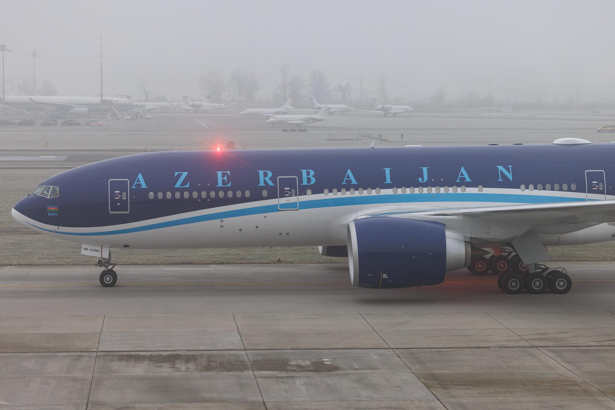 Flughafen Zürich: Azerbaijan Airlines (J2 / AHY) | Boeing 777-200(LR) B77L | 4K-AI001 | MSN 66536