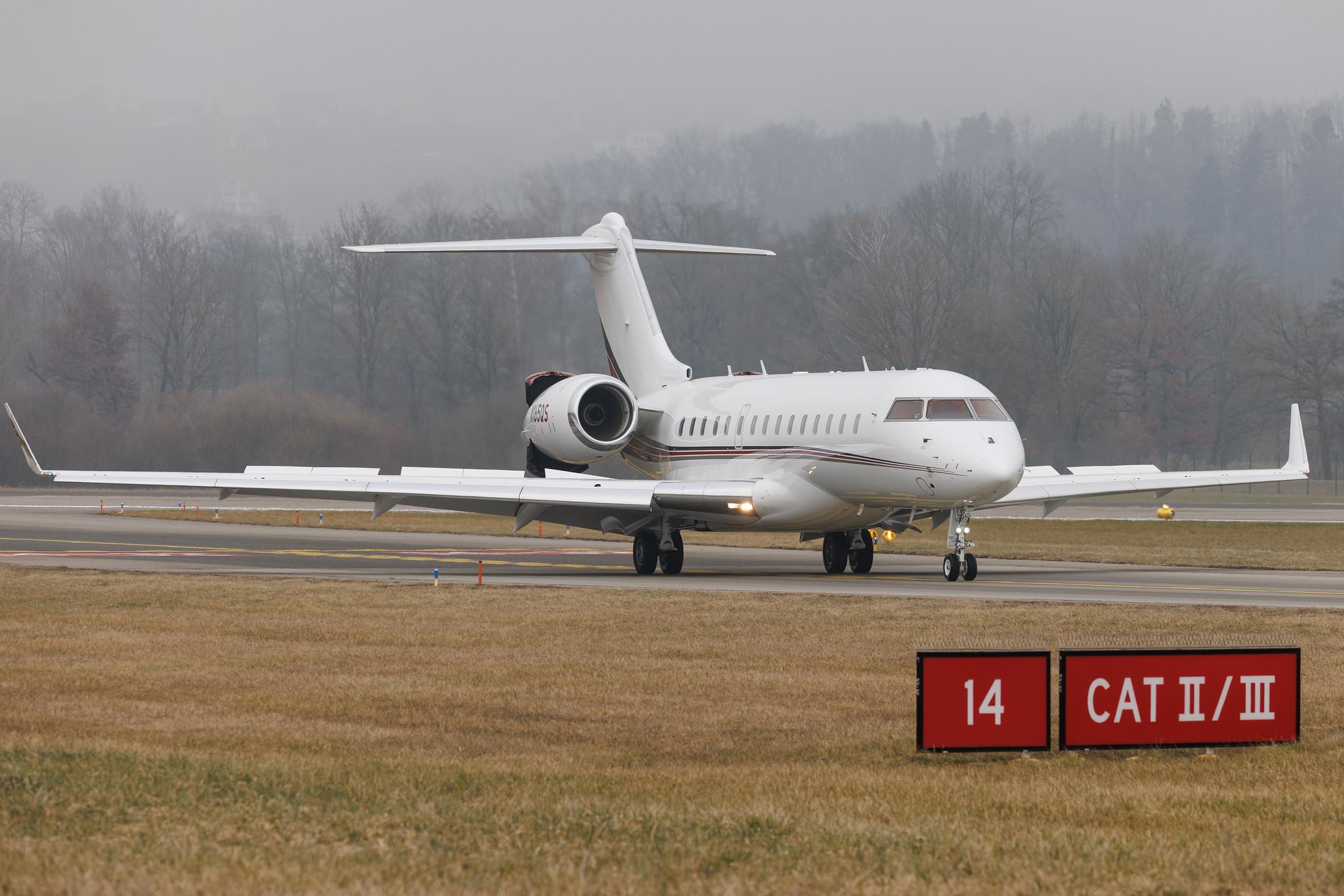 Flughafen Zürich: NetJets (EJA) | Bombardier Global 6000 GLEX | N165QS | MSN 9726