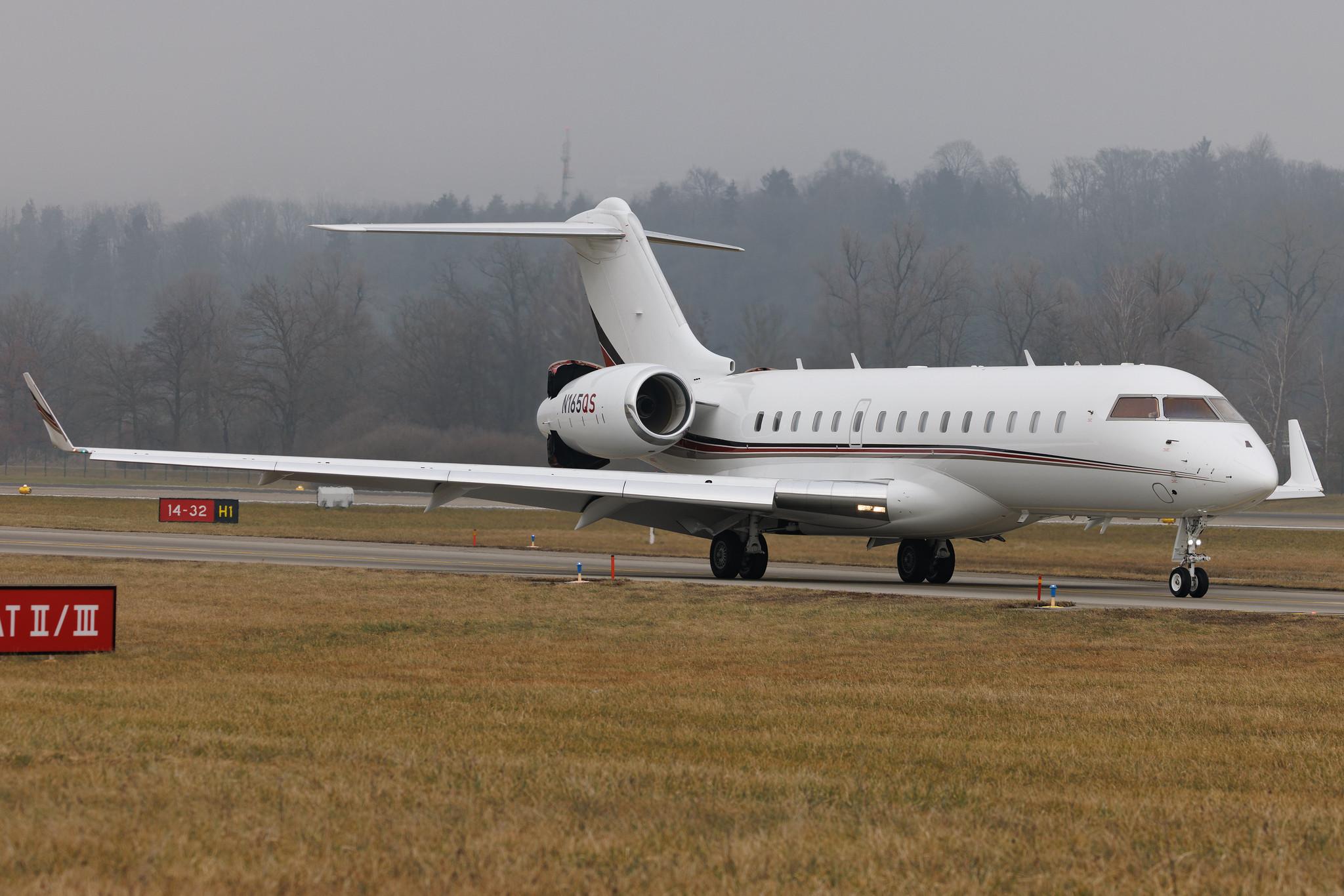 Flughafen Zürich: NetJets (EJA) | Bombardier Global 6000 GLEX | N165QS | MSN 9726