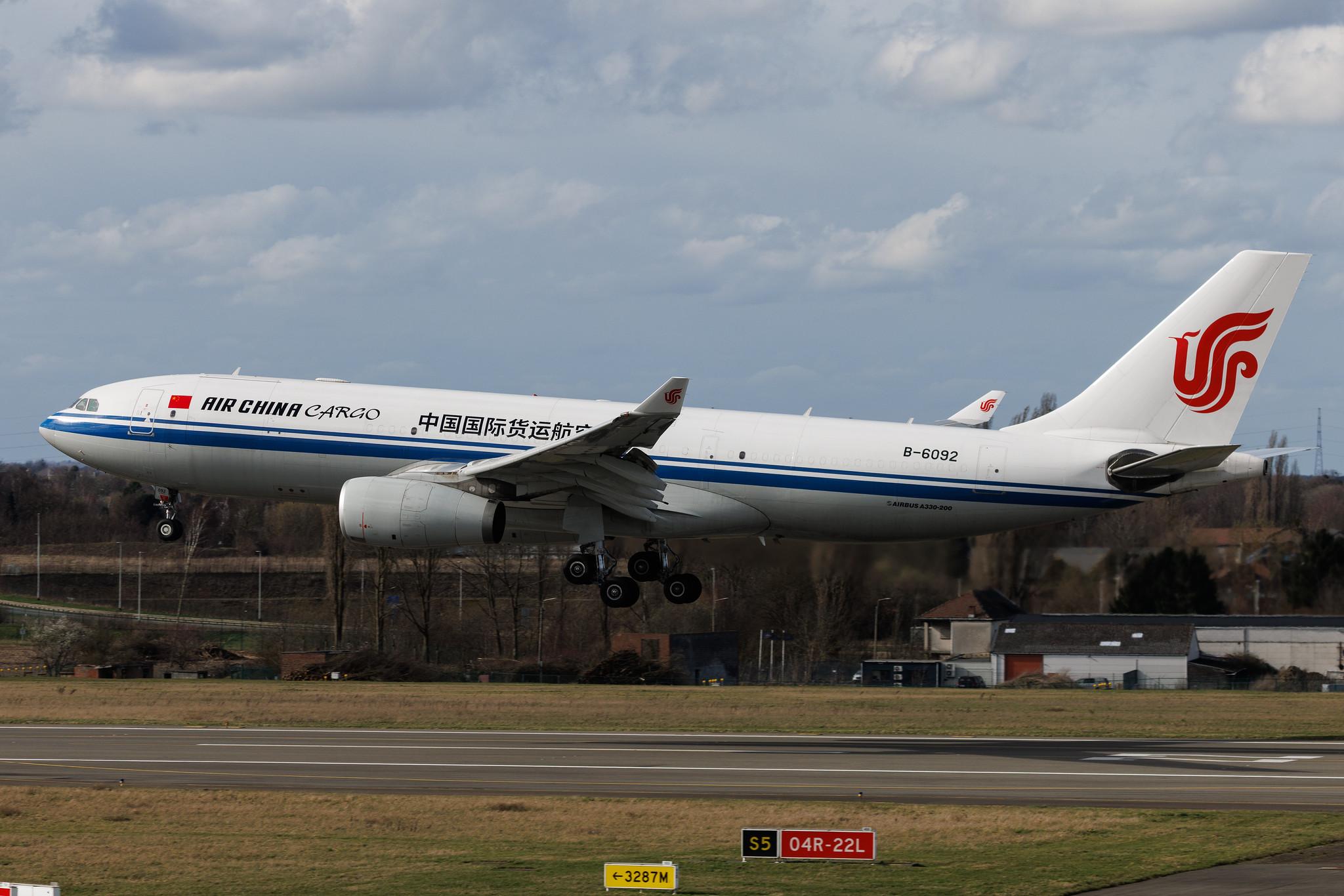 Liege Airport: Air China Cargo (CAO) | Airbus A330-243(P2F) A332 | B-6092 | MSN 0873