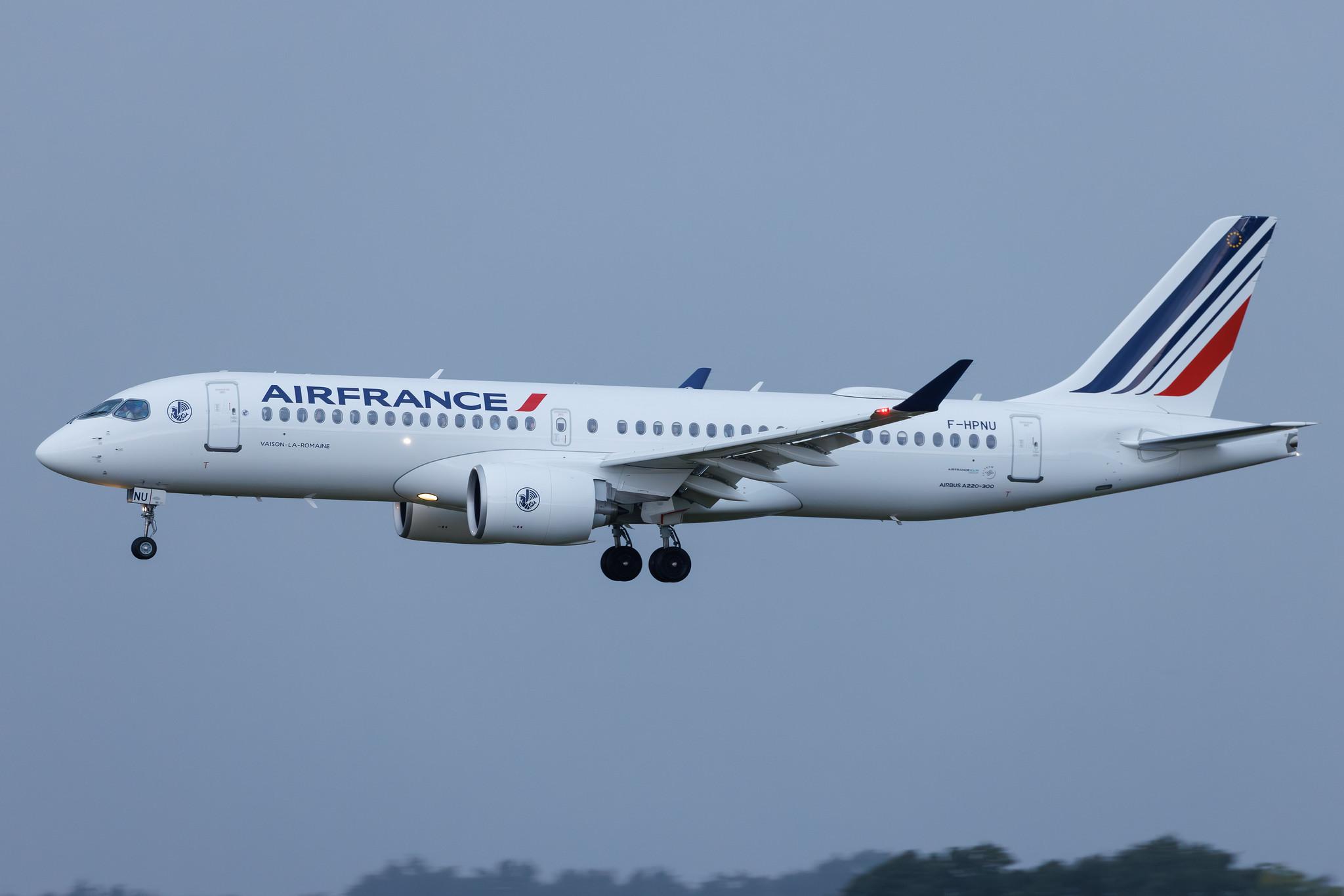 Hamburg Airport: Air France (AF / AFR) | Airbus A220-300 BCS3 | F-HPNU | MSN 55375