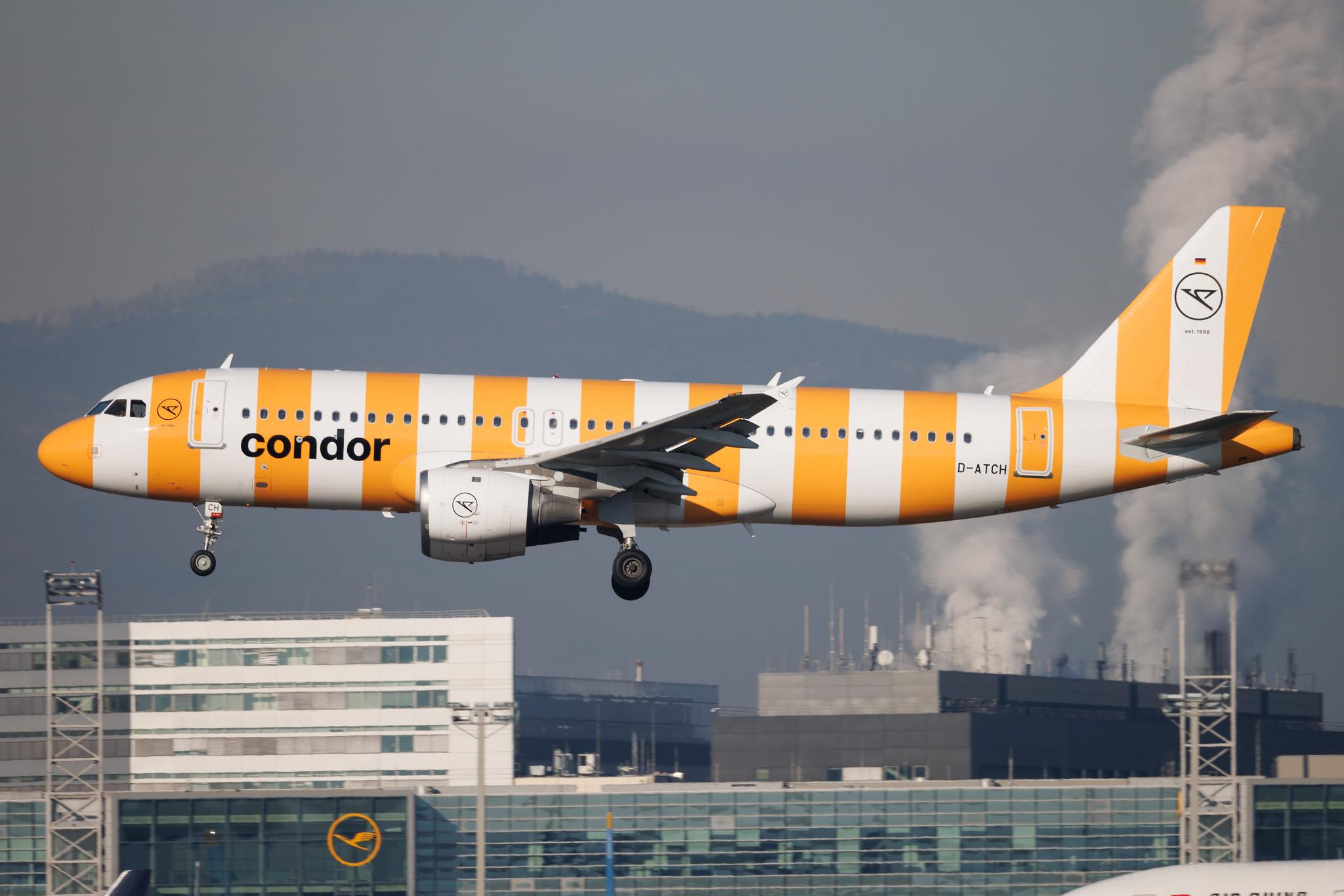 Frankfurt Airport: Condor (DE / CFG) | Livery: Yellow Sunshine Livery | Airbus A320-212 A320 | D-ATCH | MSN 1437