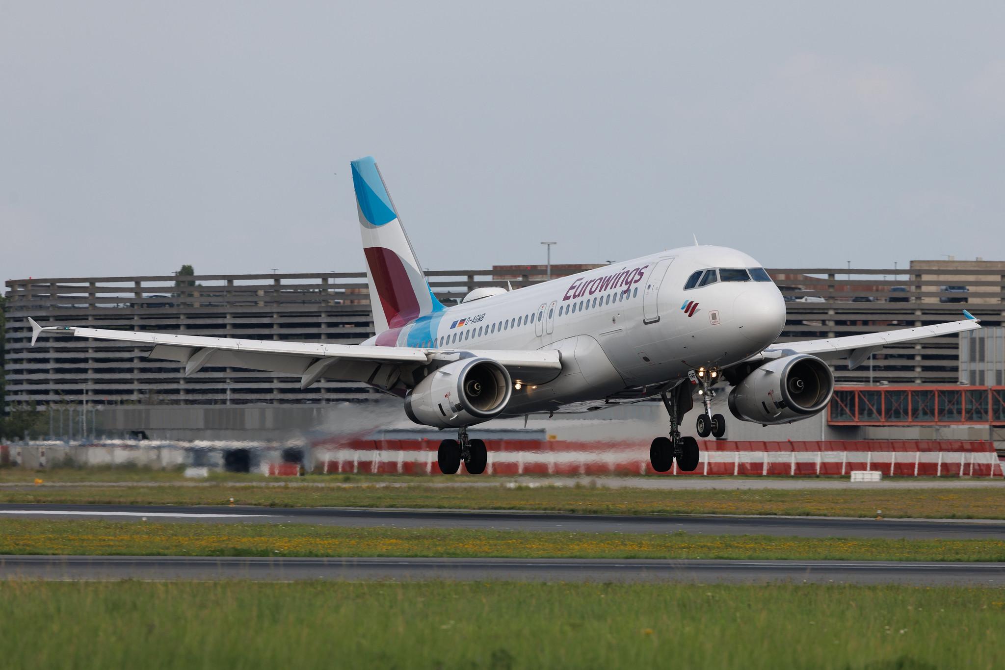 Hamburg Airport: Eurowings (EW / EWG) | Airbus A319-132 A319 | D-AGWB | MSN 2833