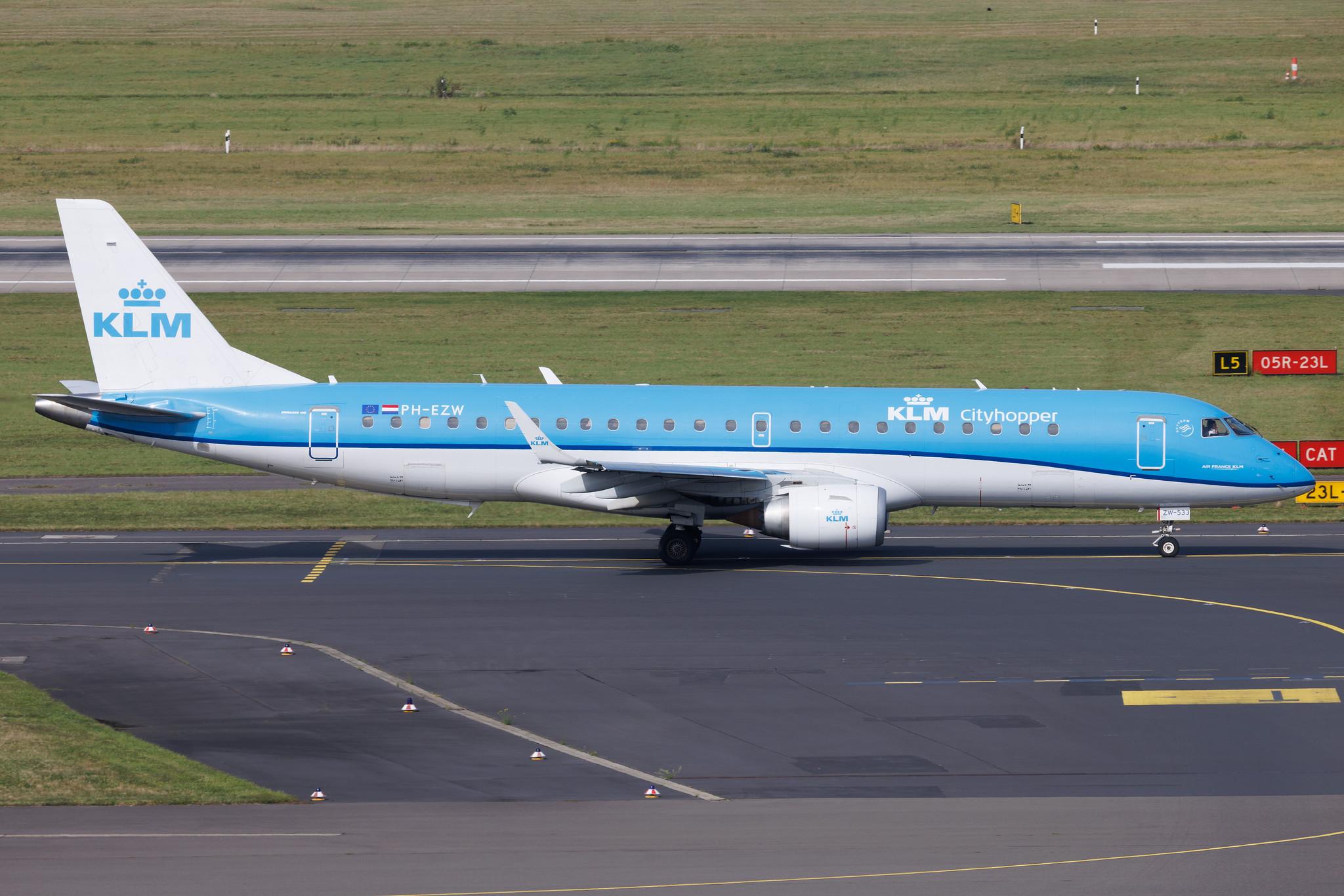 Düsseldorf Airport: KLM (KL / KLM) | Operator: KLM Cityhopper | Embraer E190STD E190 | PH-EZW | MSN 19000533