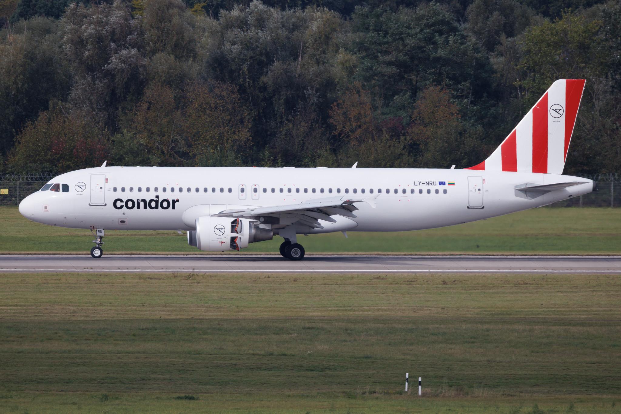 Düsseldorf Airport: Condor (DE / CFG) | Operator: Heston Airlines | Airbus A320-214 A320 | LY-NRU | MSN 03596