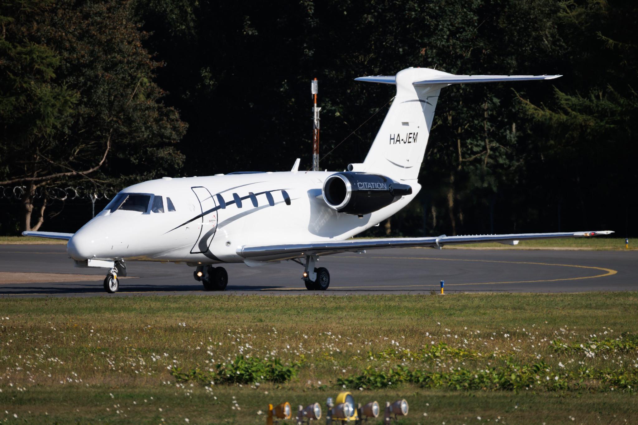 Hamburg Airport: JetStream (JSH) | Operator: JetStream Charter | Cessna Citation III C650 | HA-JEM | MSN 650-0101