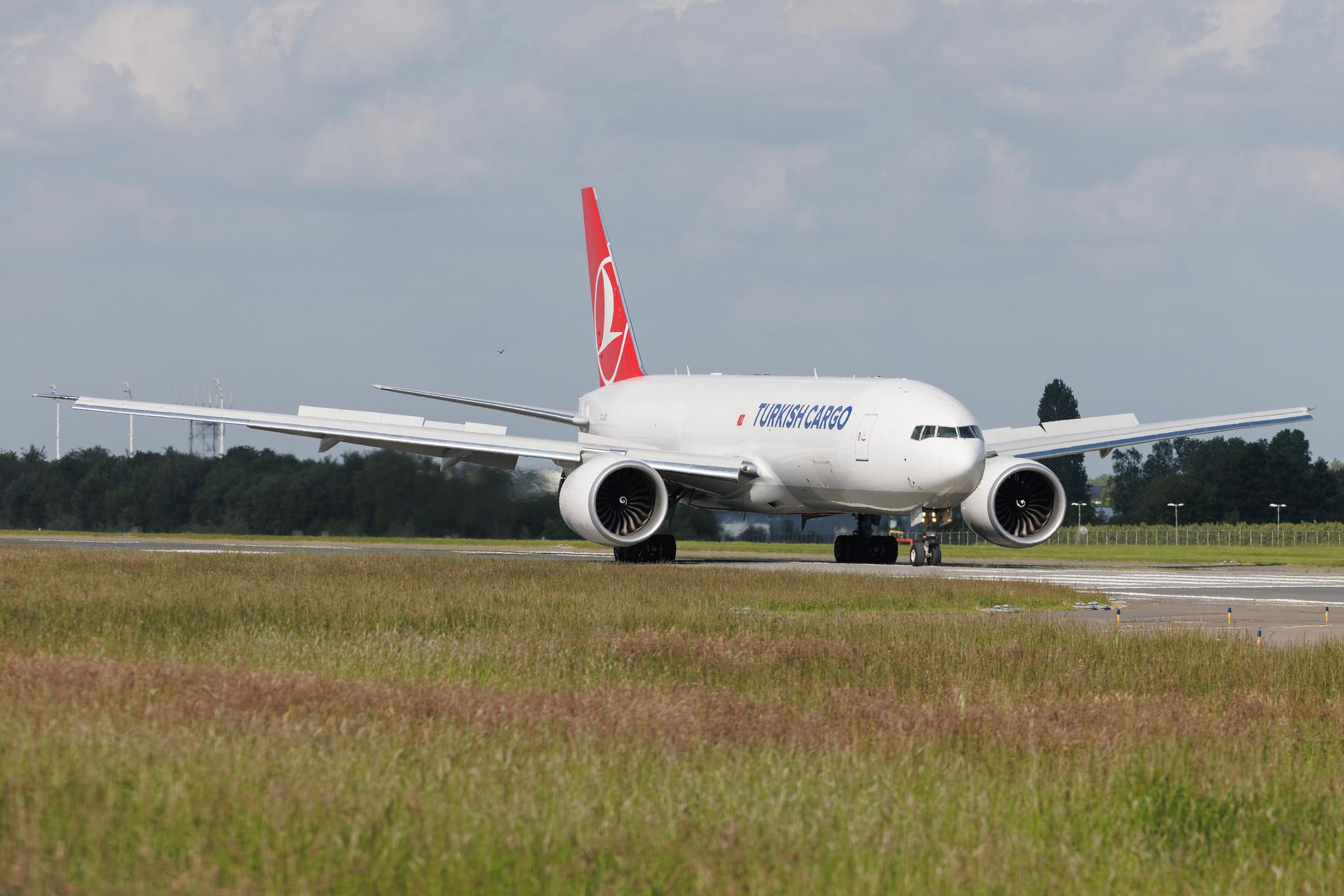 Maastricht Aachen Airport: Turkish Cargo (TK / THY) | Operator: Turkish Airlines | Boeing 777-F B77L | TC-LJZ | MSN 70427