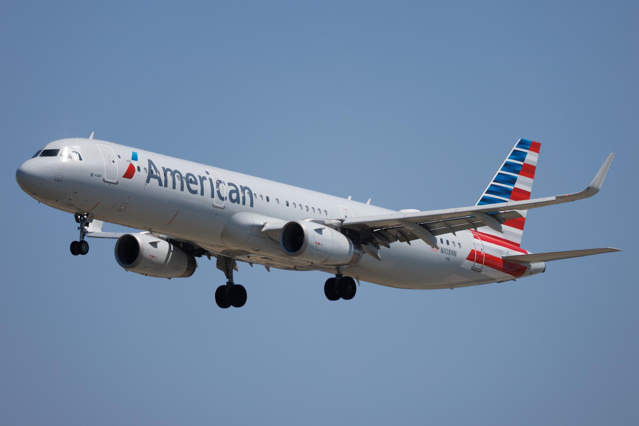 Los Angeles International Airport: American Airlines (AA / AAL) | Airbus A321-231 A321 | N108NN | MSN 05946