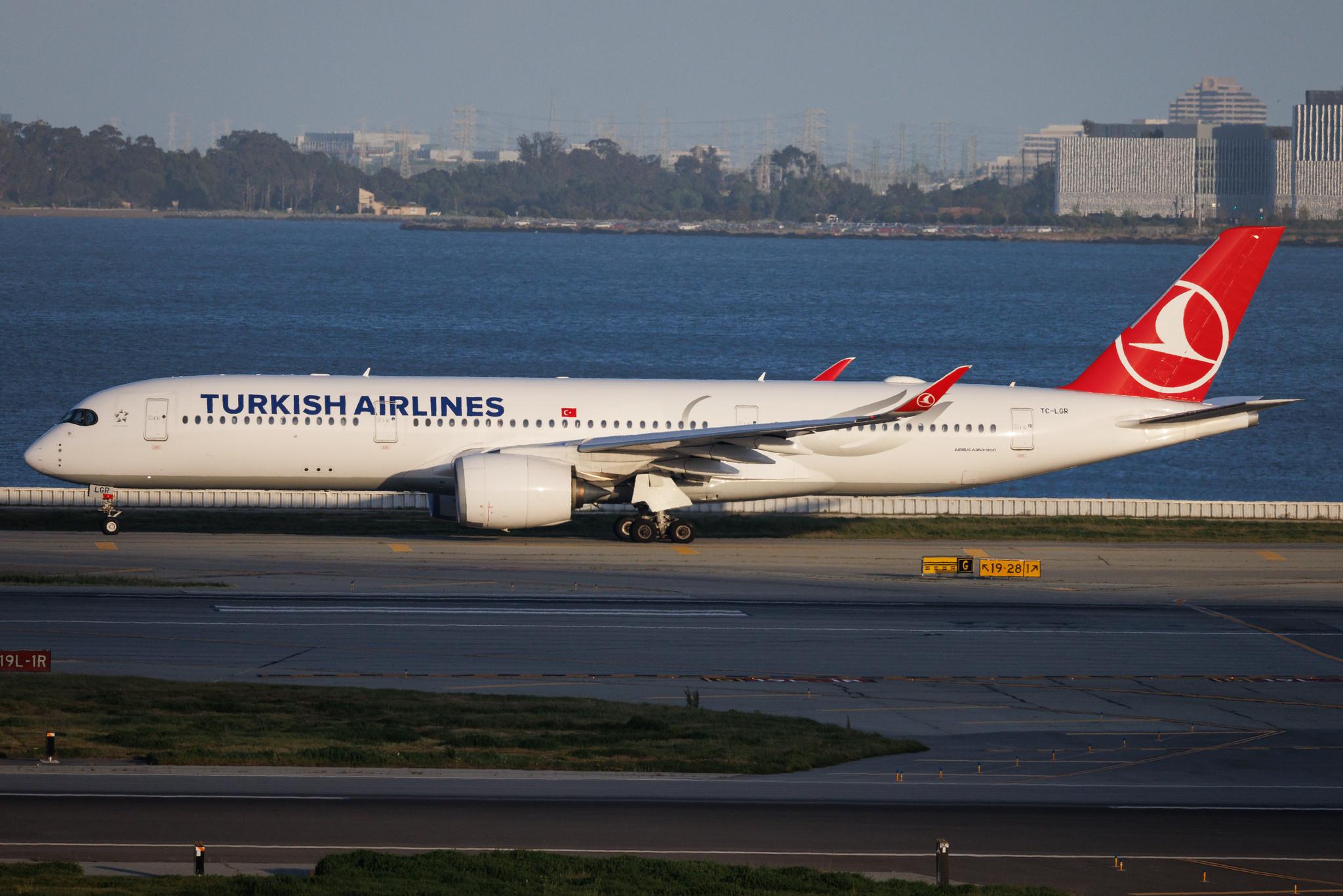 San Francisco International Airport: Turkish Airlines (TK / THY) | Airbus A350-941 A359 | TC-LGR | MSN 651
