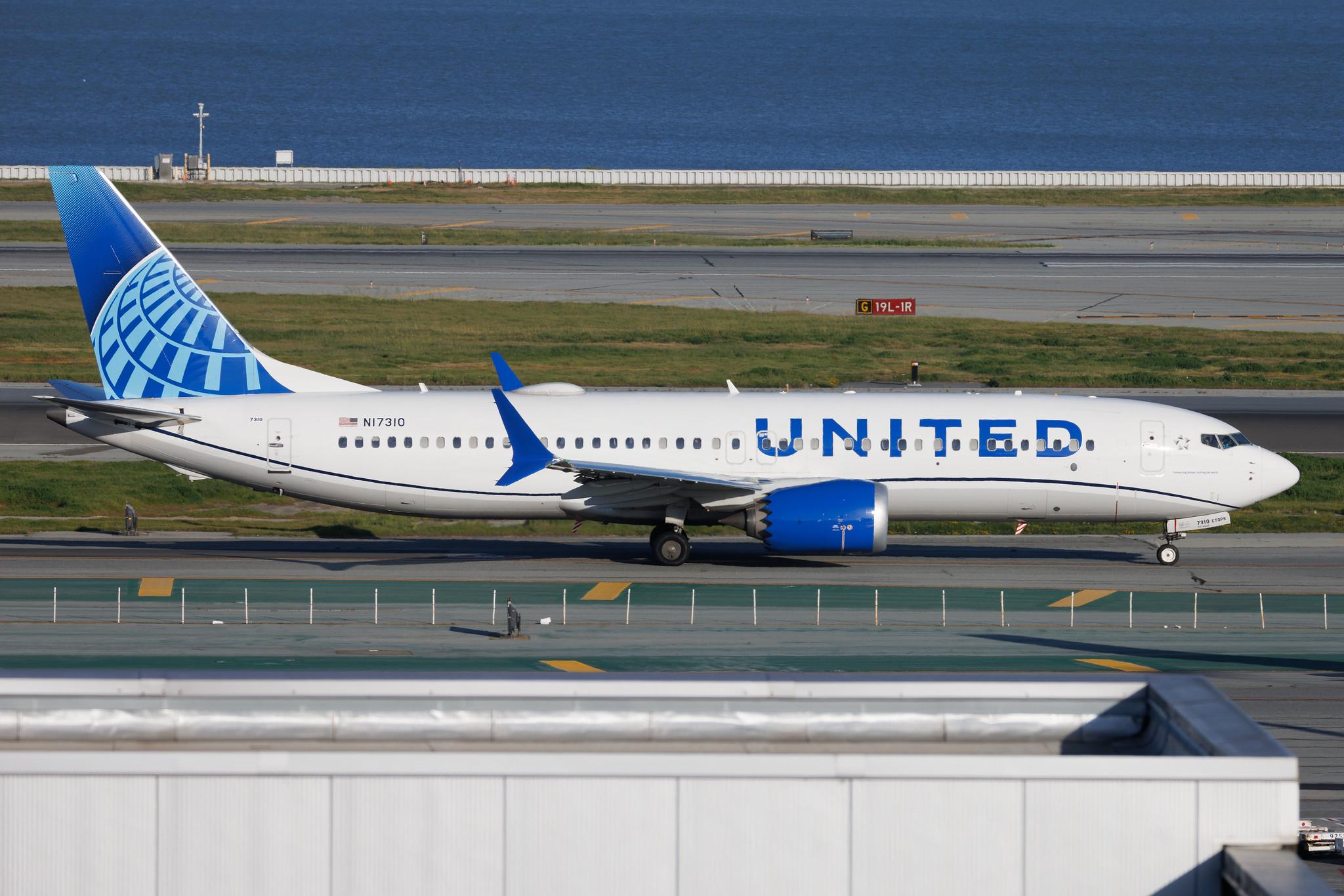 San Francisco International Airport: United Airlines (UA / UAL) | Boeing 737 MAX 8 B38M | N17310 | MSN 67566