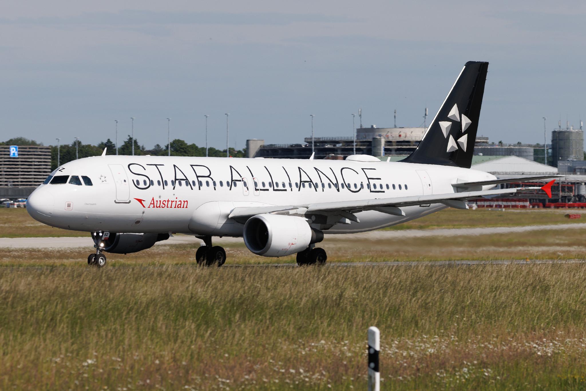 Hamburg Airport: Austrian Airlines (OS / AUA) | Livery: Star Alliance Livery | Airbus A320-214 A320 | OE-LBZ | MSN 5181