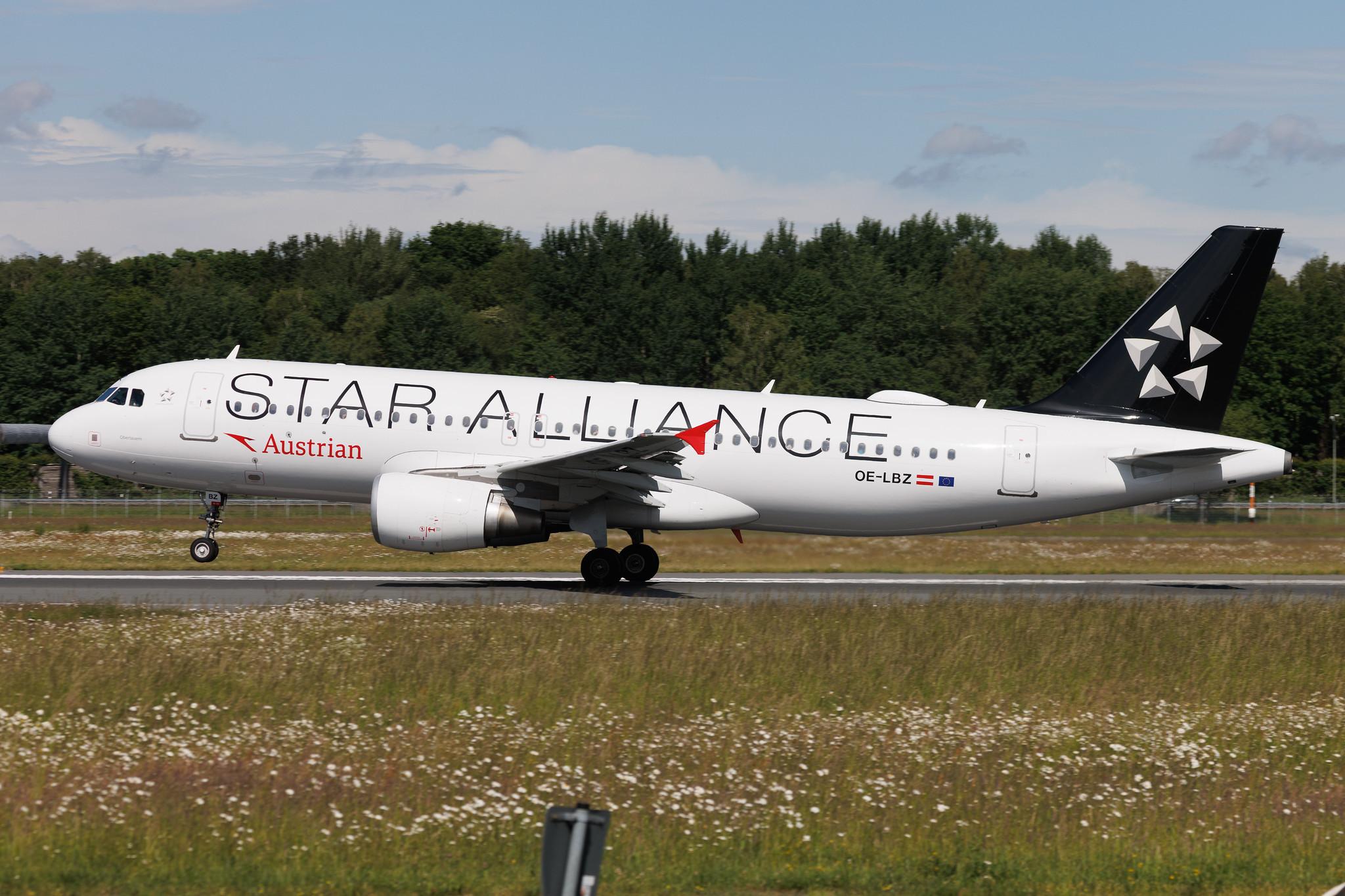 Hamburg Airport: Austrian Airlines (OS / AUA) | Livery: Star Alliance Livery | Airbus A320-214 A320 | OE-LBZ | MSN 5181