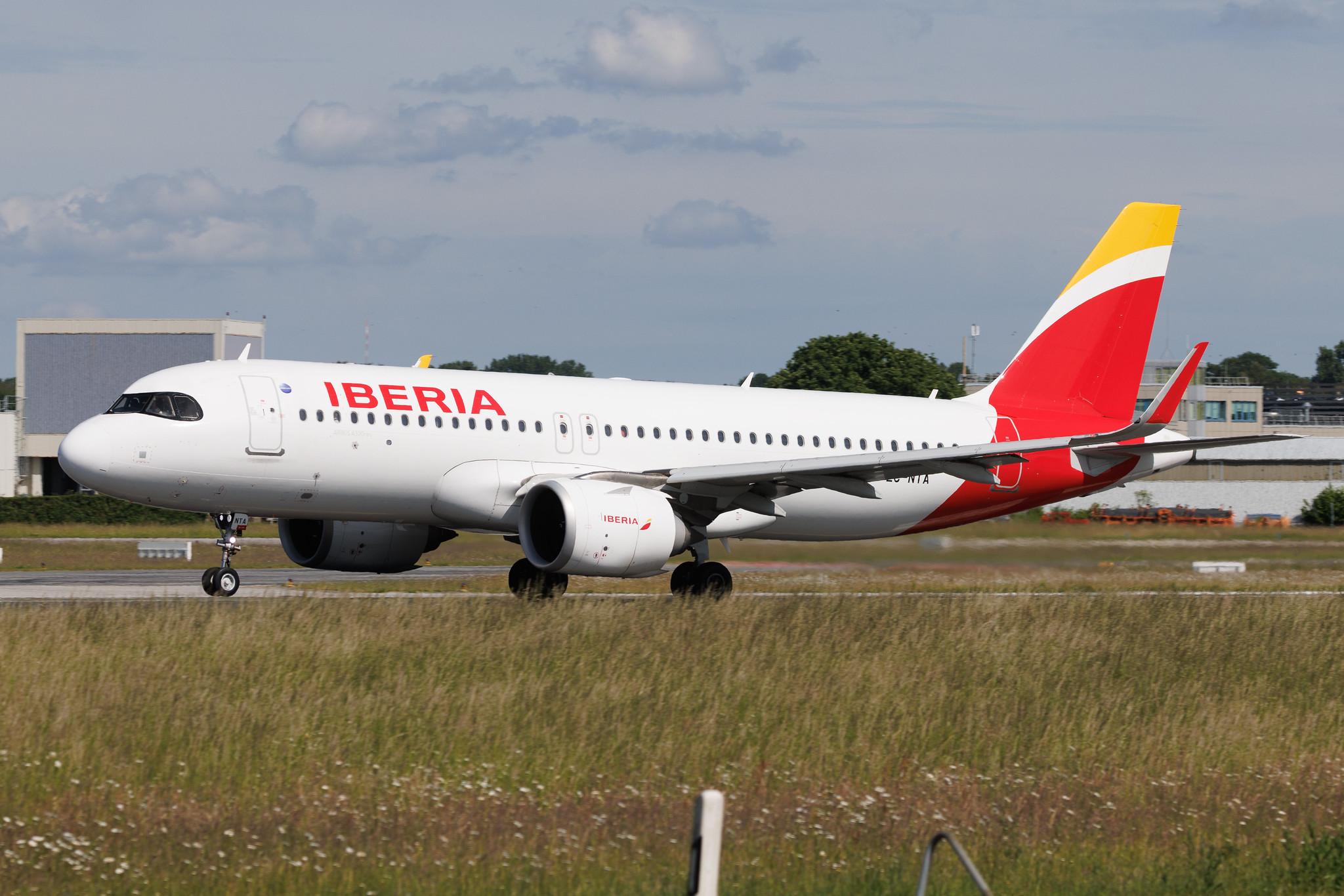 Hamburg Airport: Iberia (IB / IBE) | Airbus A320-251N A20N | EC-NTA | MSN 10696
