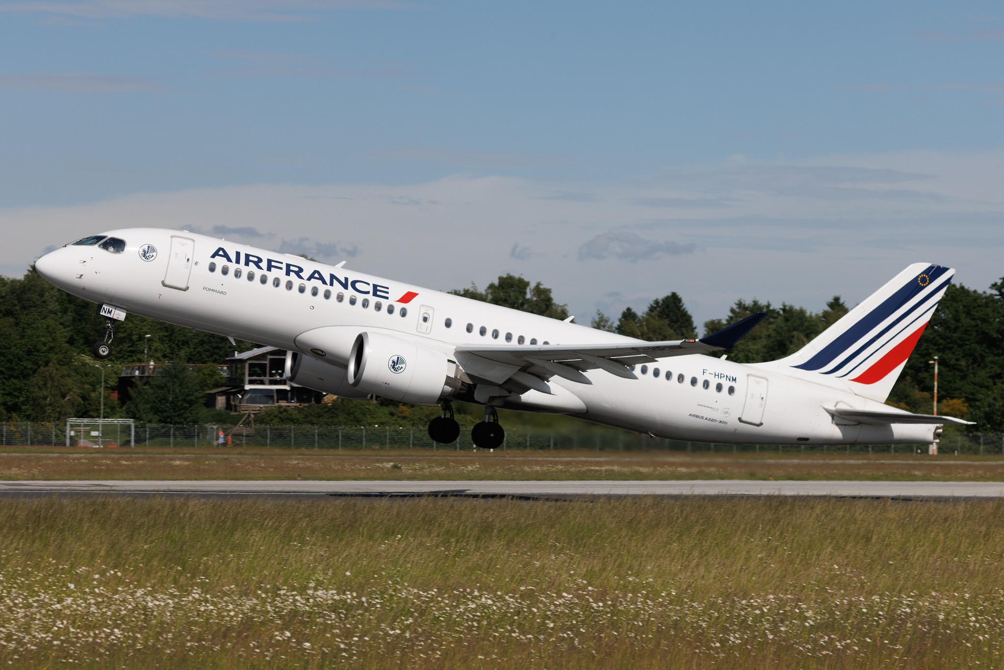 Hamburg Airport: Air France (AF / AFR) | Airbus A220-300 BCS3 | F-HPNM | MSN 55299