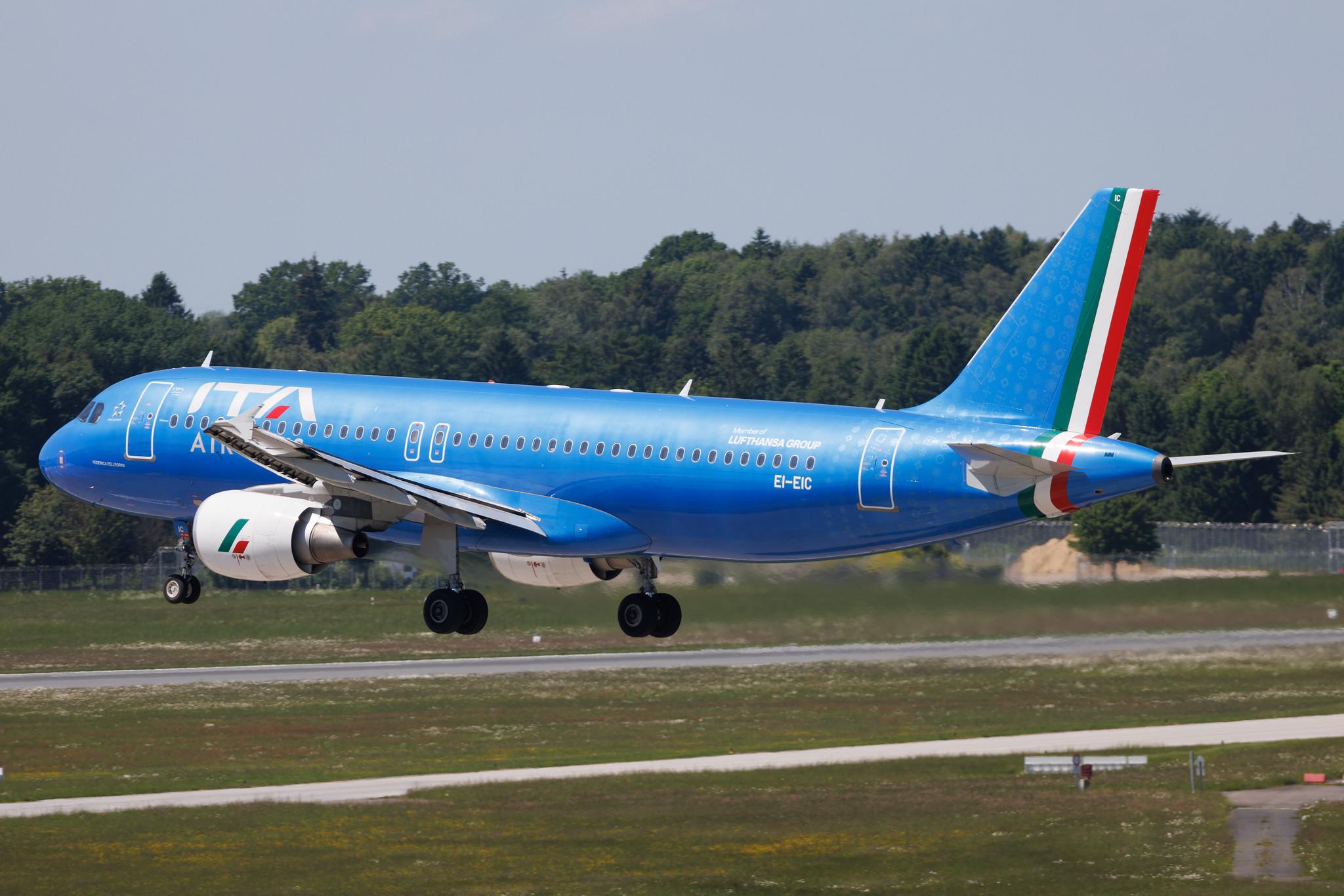 Hamburg Airport: ITA Airways (AZ / ITY) | Airbus A320-216 A320 | EI-EIC | MSN 4520