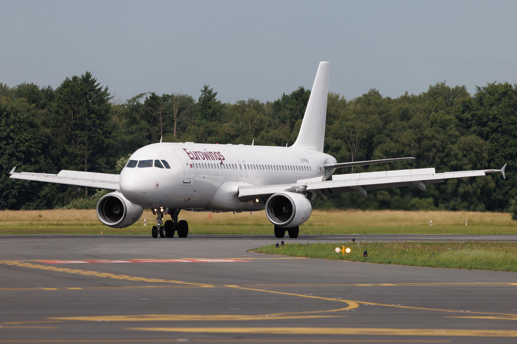 Hamburg Airport: Eurowings (EW / EWG) | Operator: GetJet Airlines | Airbus A320-214 A320 | LY-FAS | MSN 04273