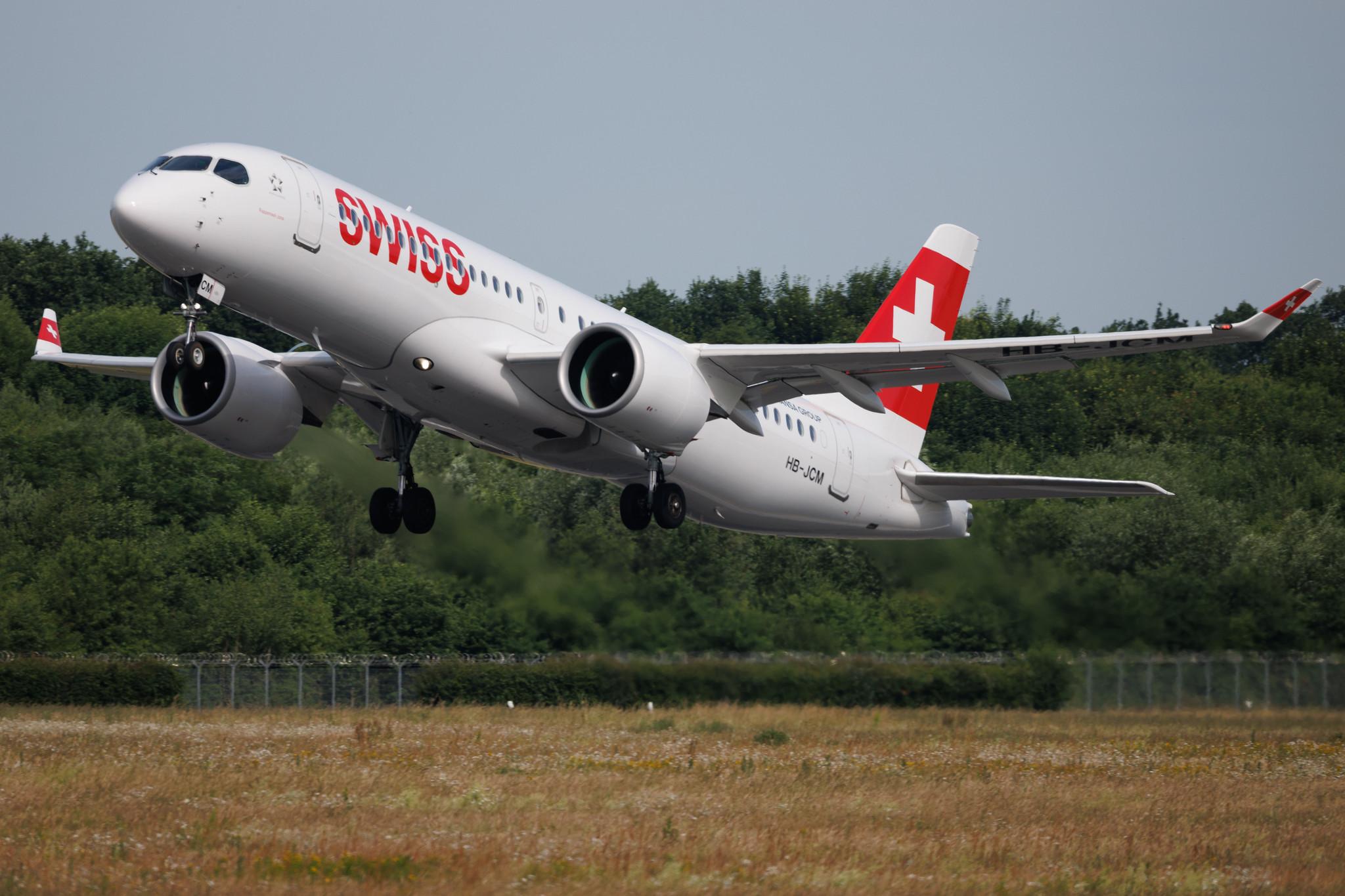 Hamburg Airport: Swiss (LX / SWR) | Airbus A220-300 BCS3 | HB-JCM | MSN 55030