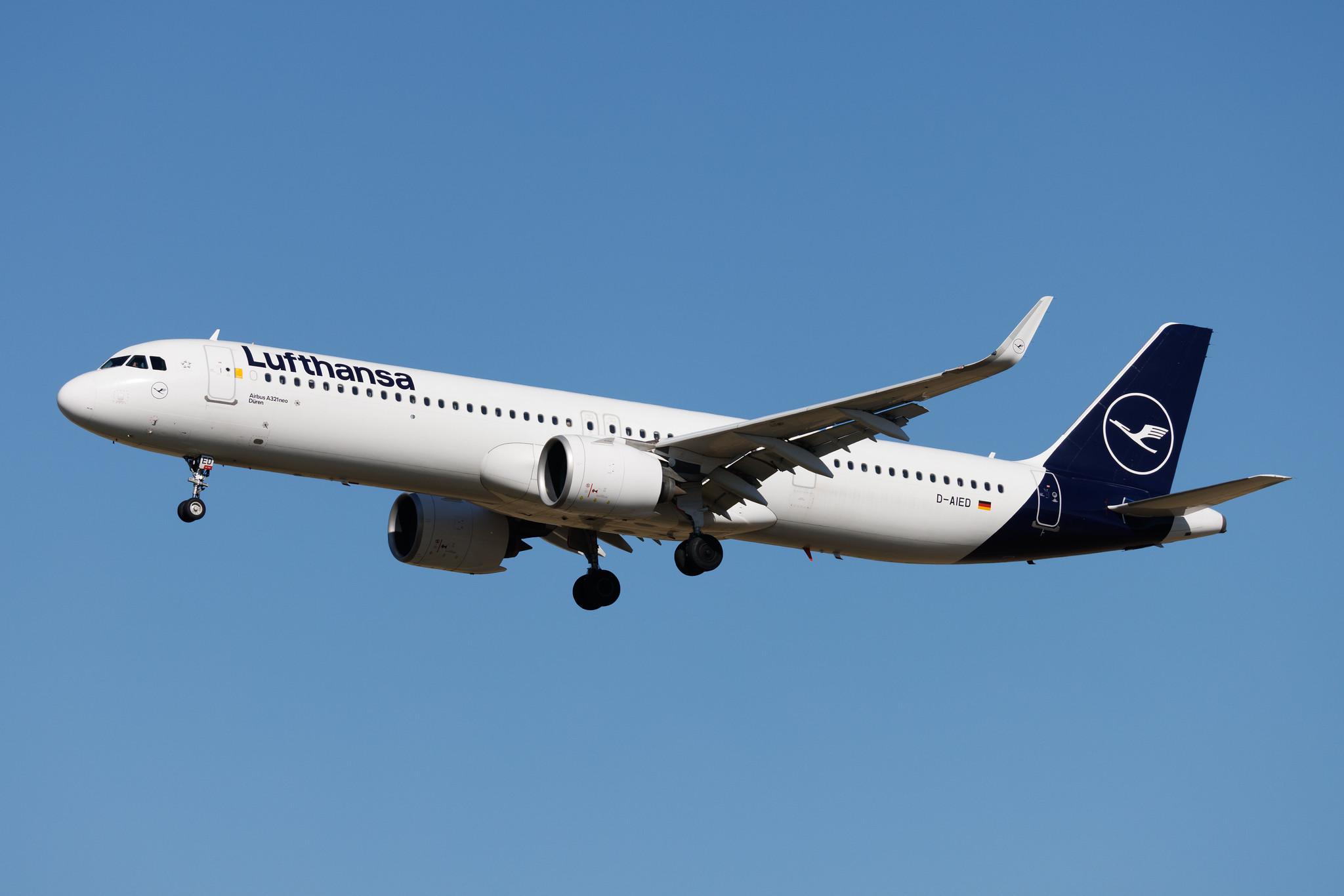 Rome Leonardo da Vinci Fiumicino Airport: Lufthansa (LH / DLH) | Airbus A321-271NX A21N | D-AIED | MSN 8958